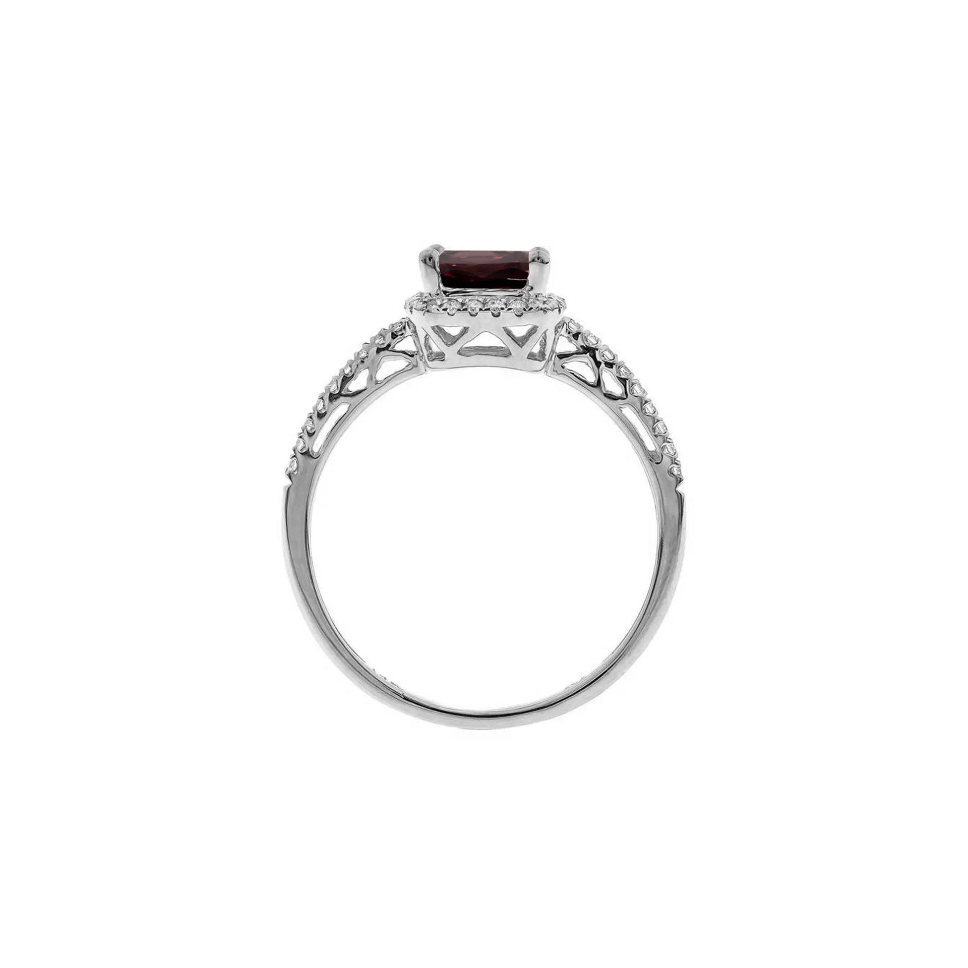 1/5 CT. Tw. Rhodolite Garnet and Diamond Ring 10K White Gold Size 7.5 2mm