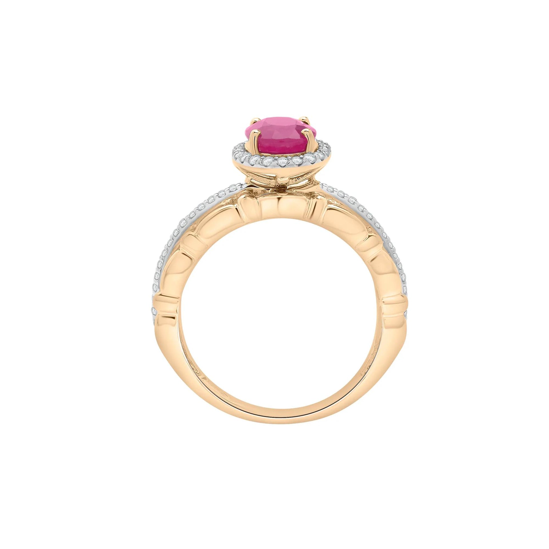 1/5 CT. Tw. Ruby Oval & Diamond Ring 14K Yellow Gold Size 6 2mm