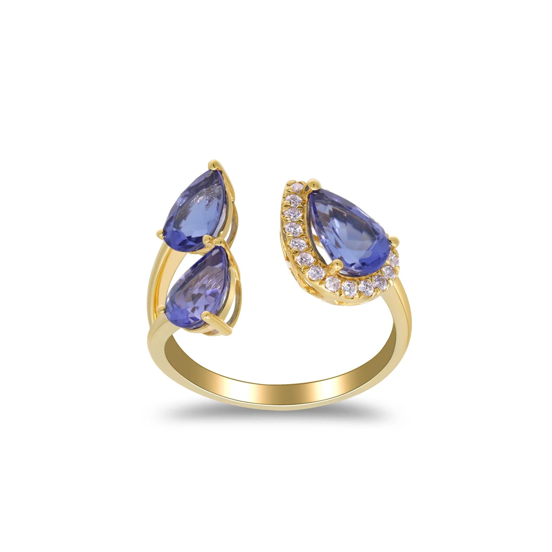 1/7 CT. Tw. Tanzanite and Diamond Accent Three-Stone Ring 10K Yellow Gold Size 8.5 2mm