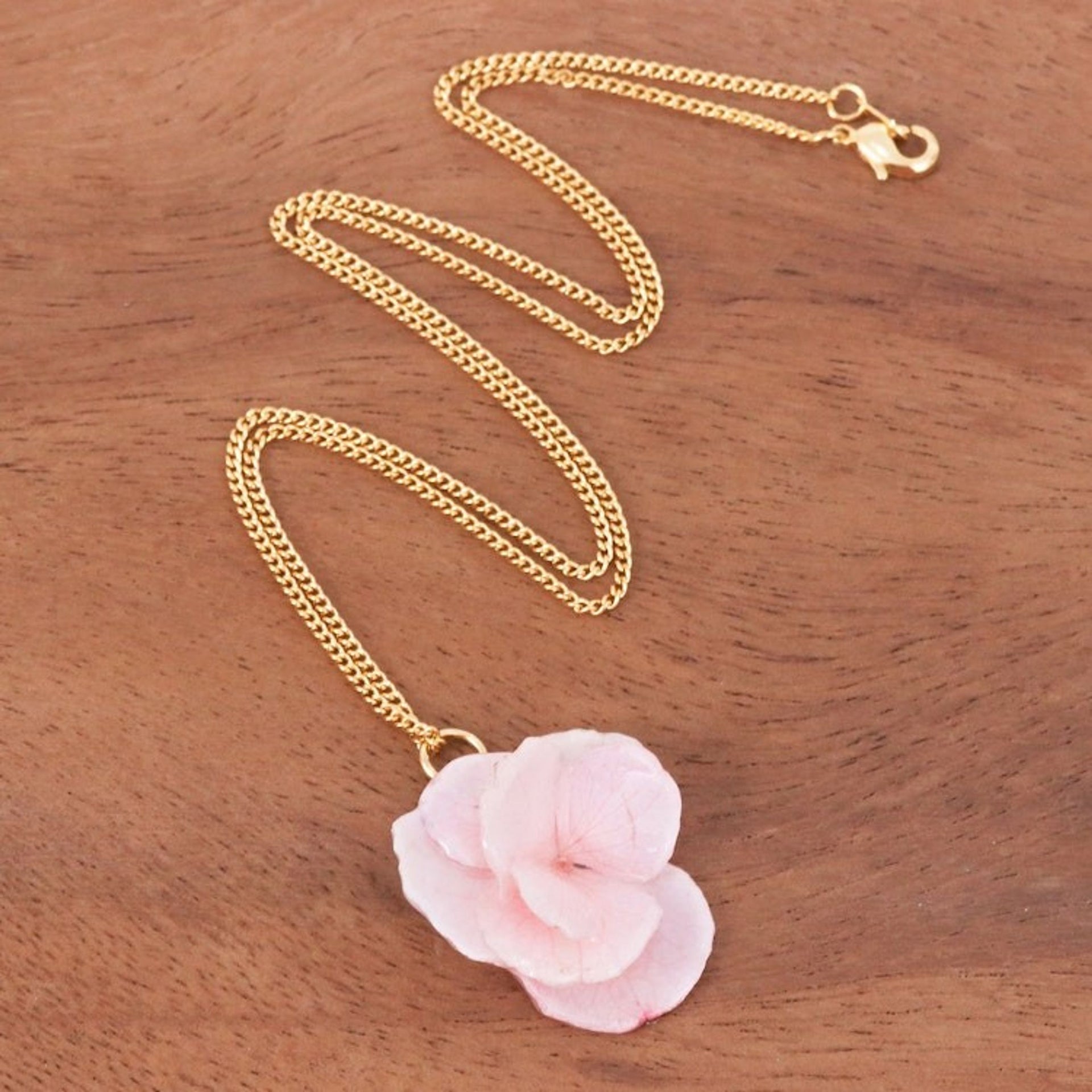 Gold-Plated Pink Hydrangea Petal Pendant Necklace 'Wild Hydrangea in Pink'