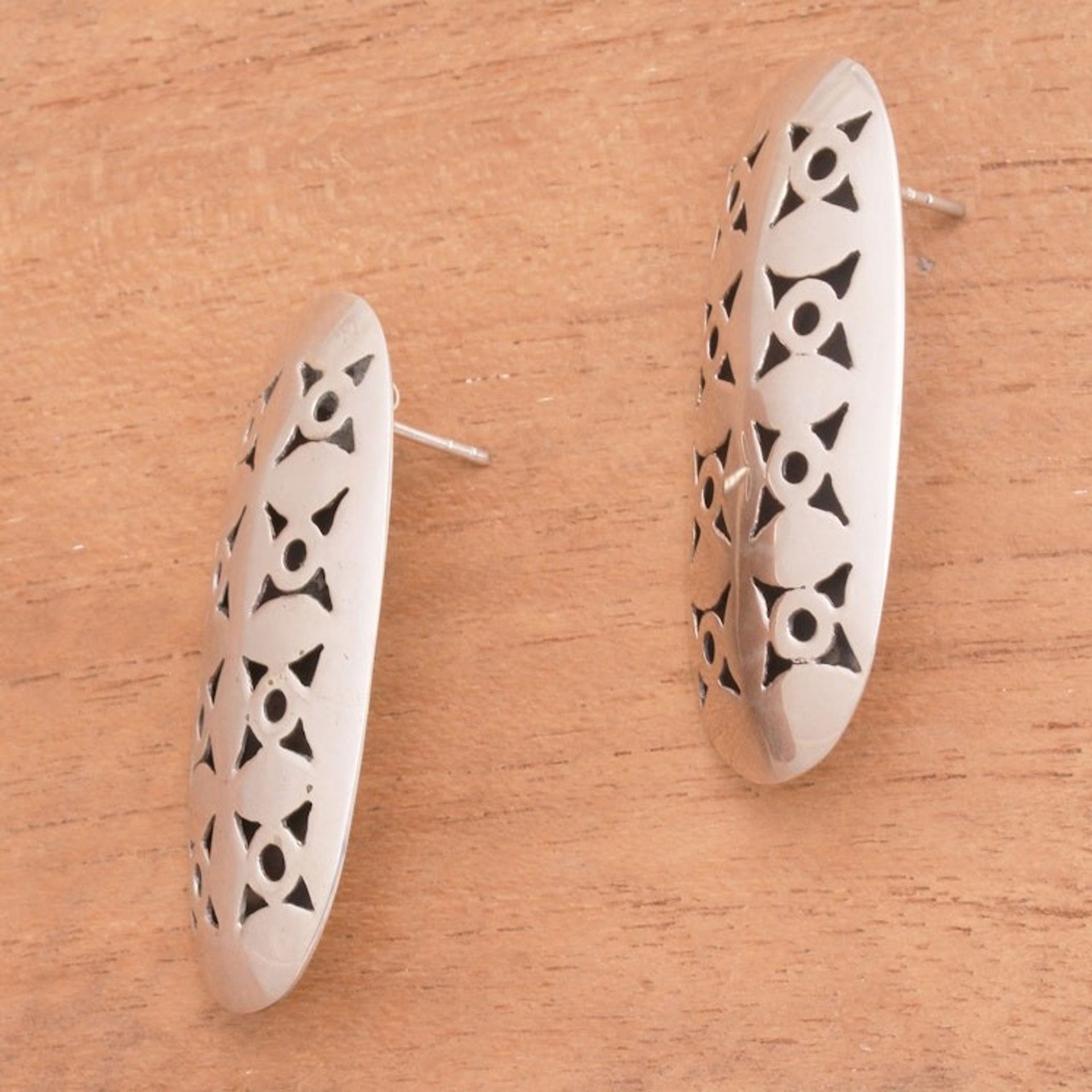 Oval Sterling Silver Drop Earrings from Bali 'Regal Ovals'