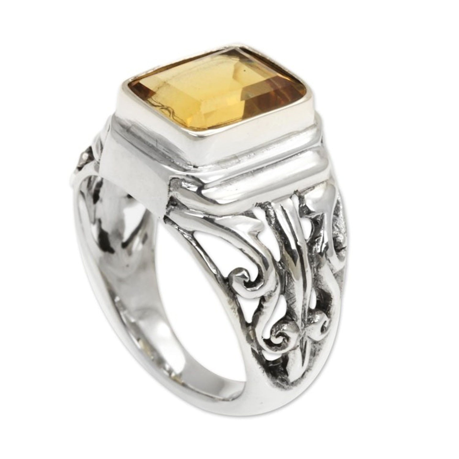 4 Carat Citrine Ring from Bali 'Savannah Evening'