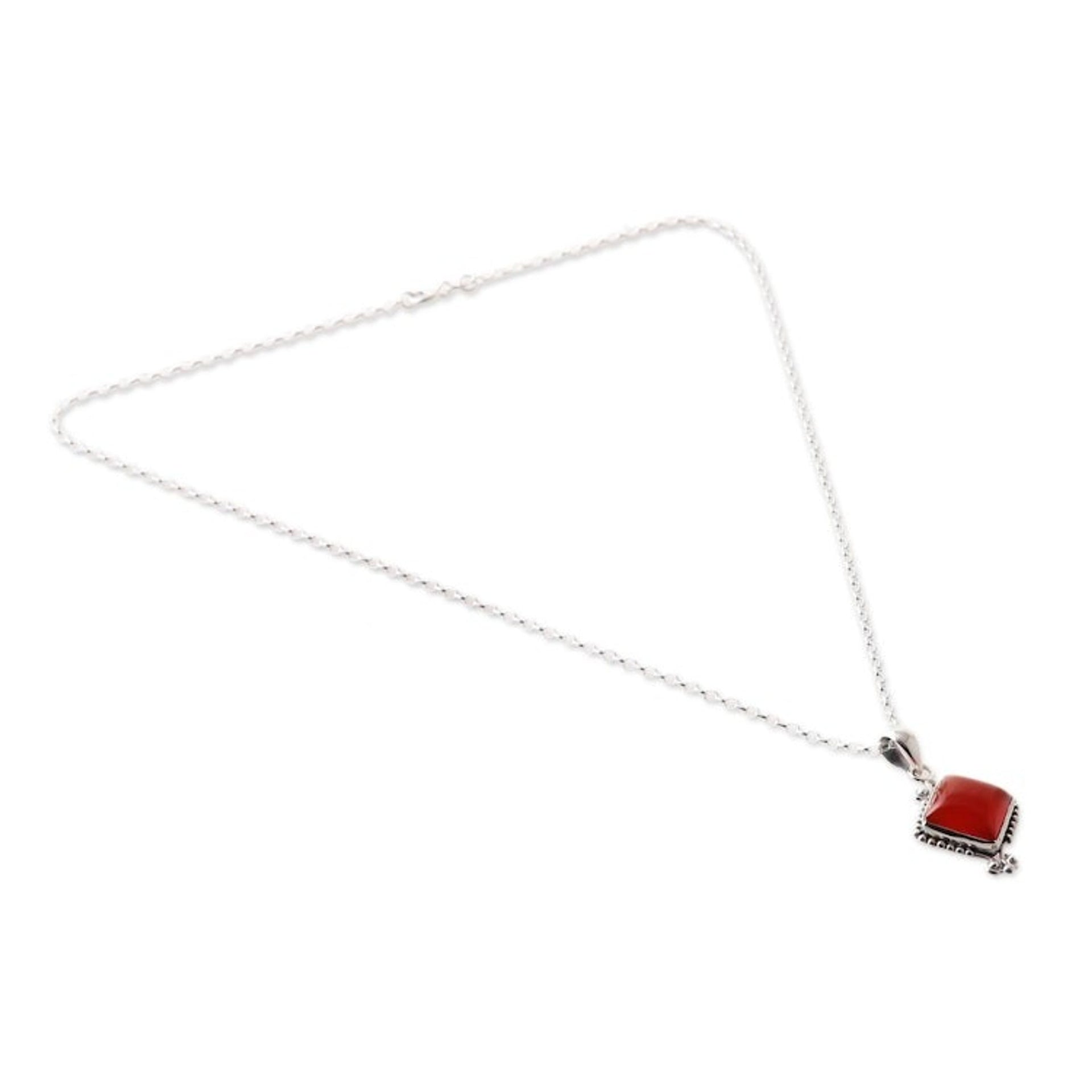 Polished Sterling Silver Natural Carnelian Pendant Necklace 'Manor of the Courageous'
