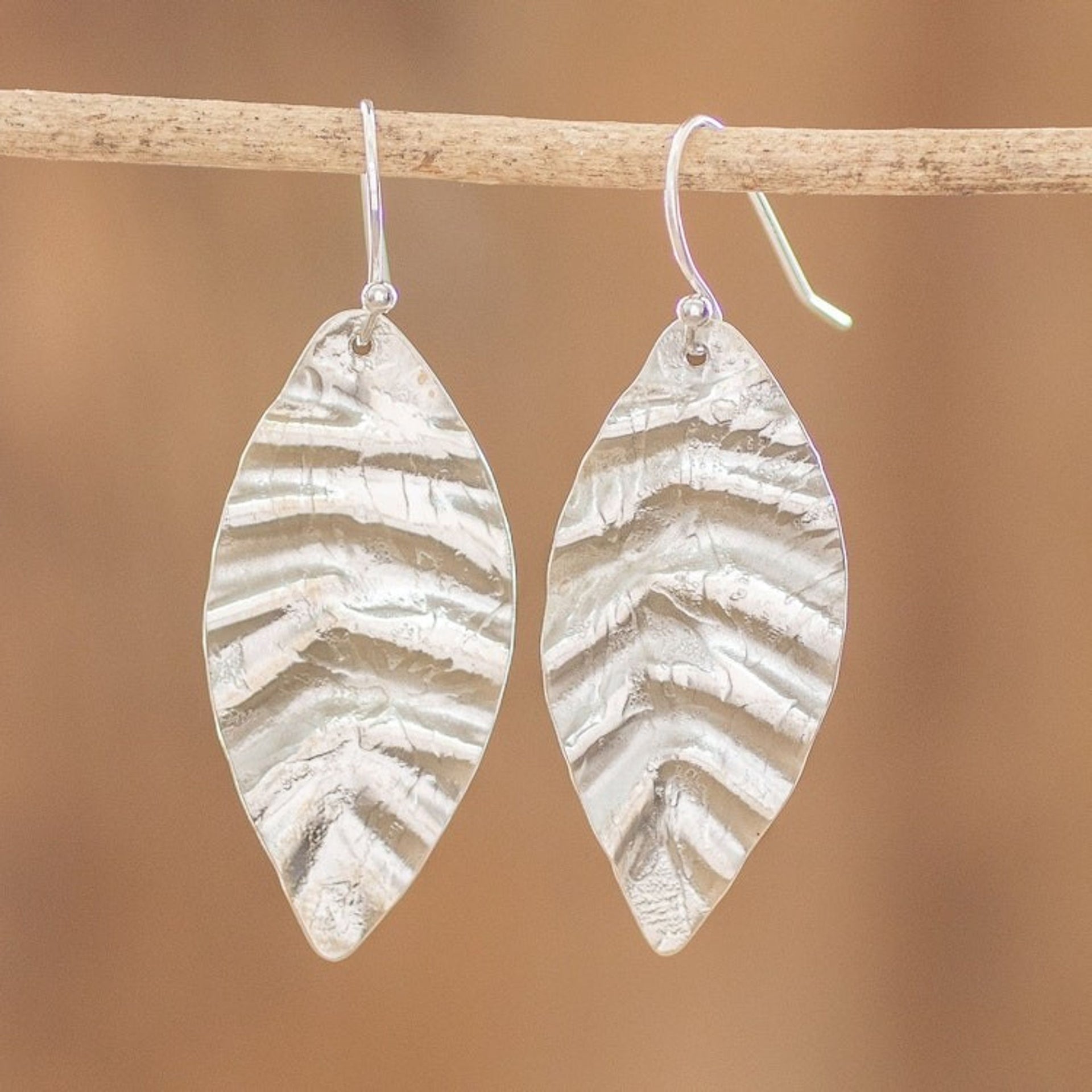 Leaf-shaped Sterling Silver Dangle Earrings from Costa Rica 'Textured Leaf'