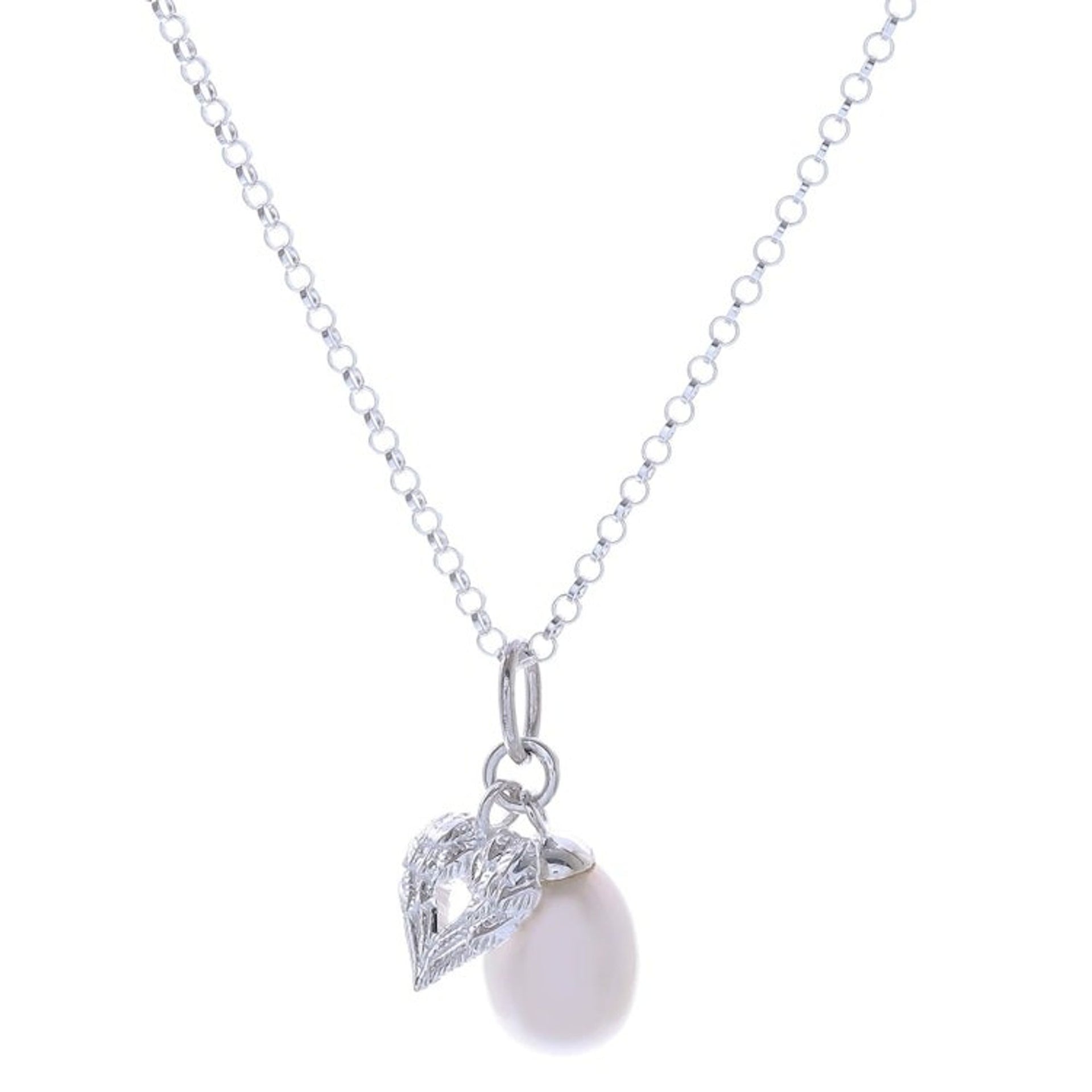 Heart-Shaped Cultured Pearl Pendant Necklace from Thailand 'Bright Heart'