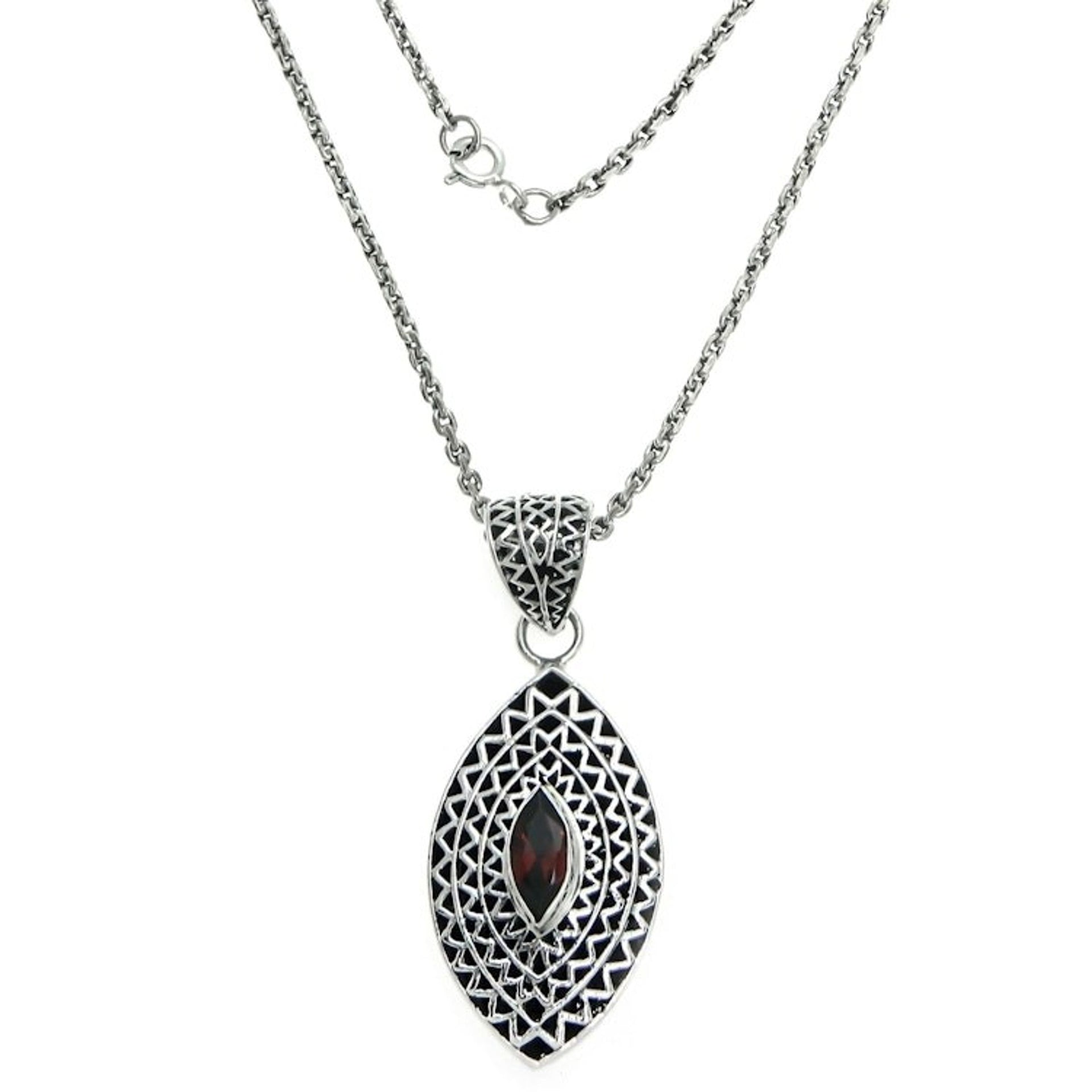 Garnet pendant necklace 'Java Shield'