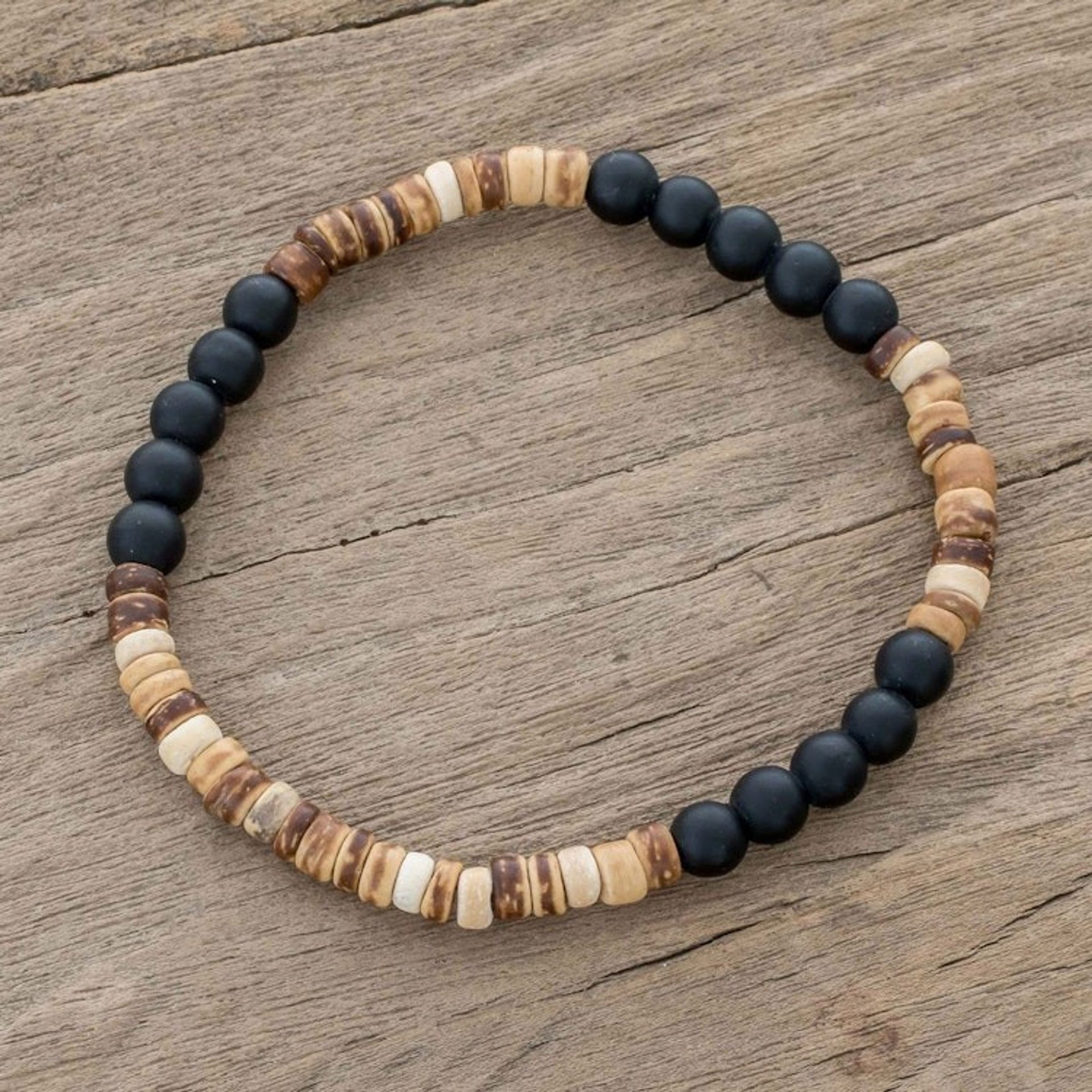 Onyx and Coconut Shell Beaded Stretch Bracelet 'Earthen Force'