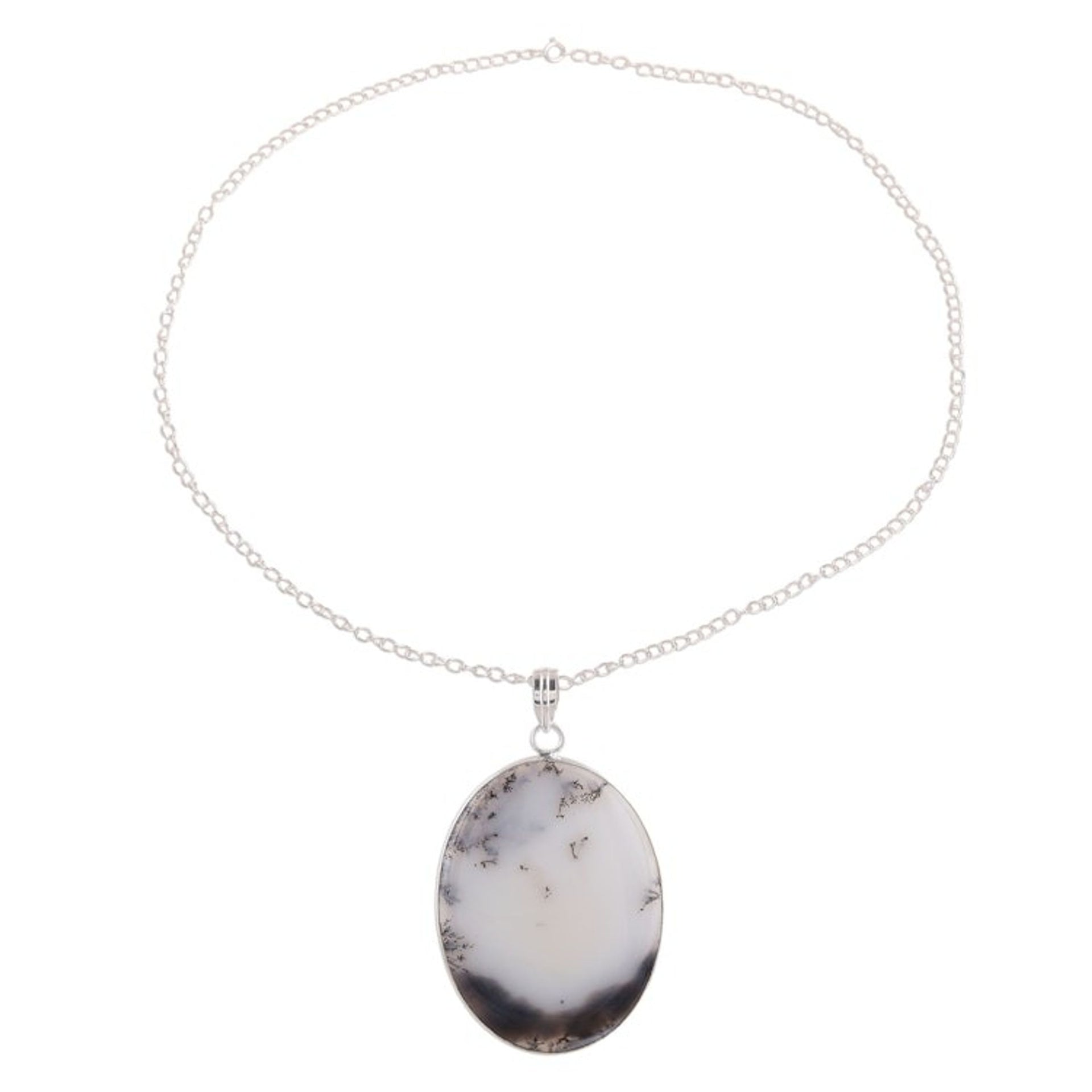 Oval Agate Pendant Necklace in White and Black from India 'Arctic Beauty'
