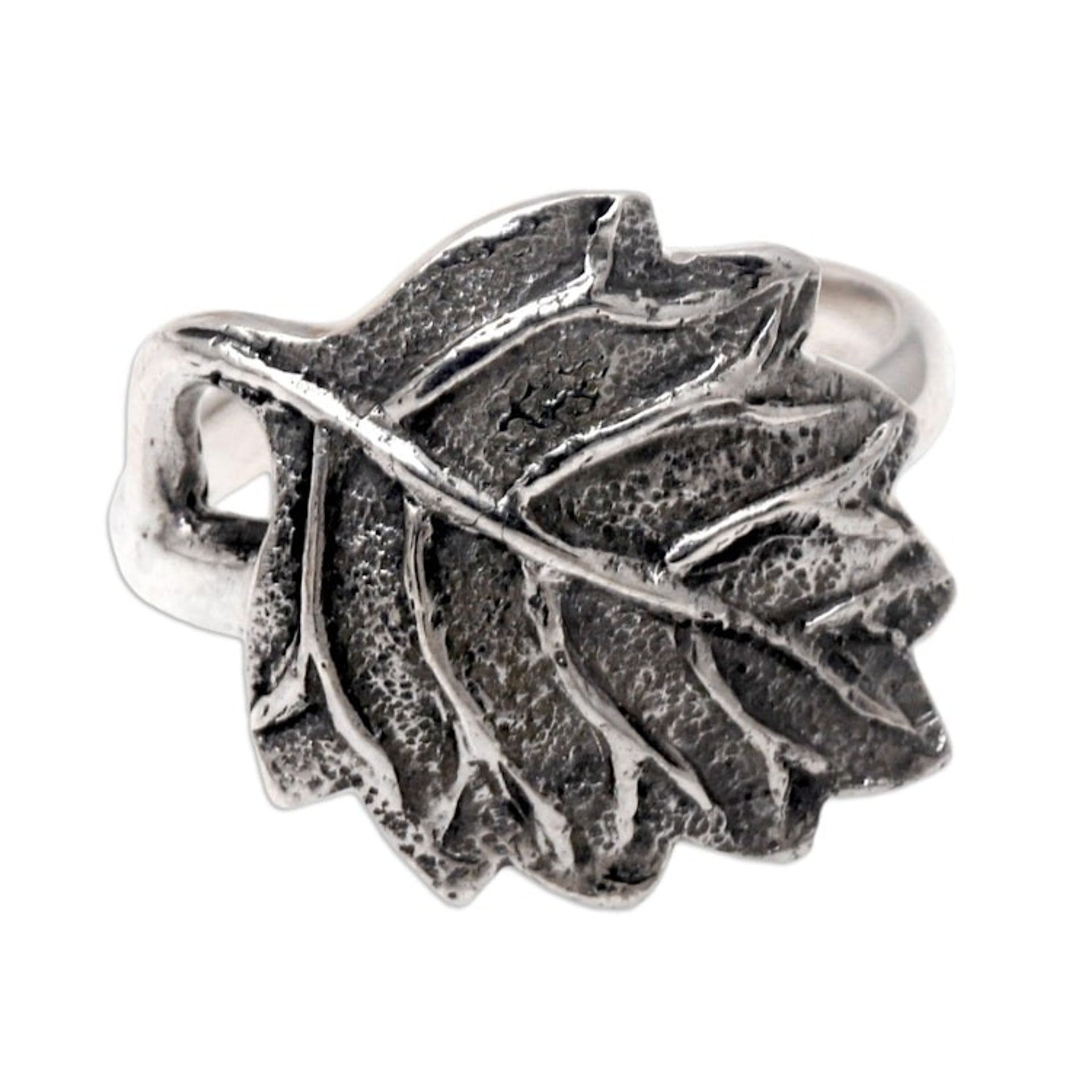 Sterling Silver Leaf-Motif Cocktail Ring 'Autumnal Melody'