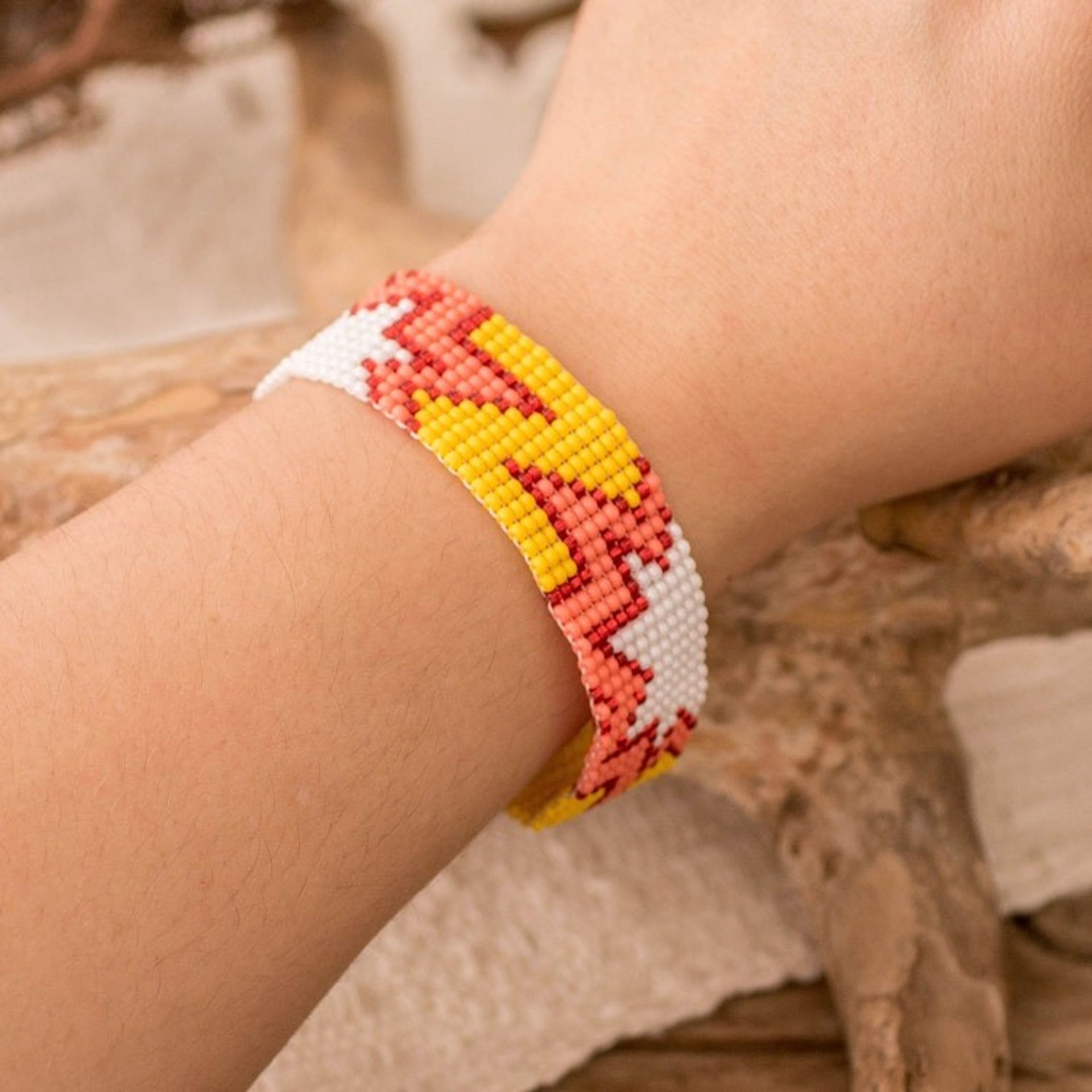 Star-Inspired Glass Beaded Wristband Bracelet in Warm Hues 'Sunrise Blast'