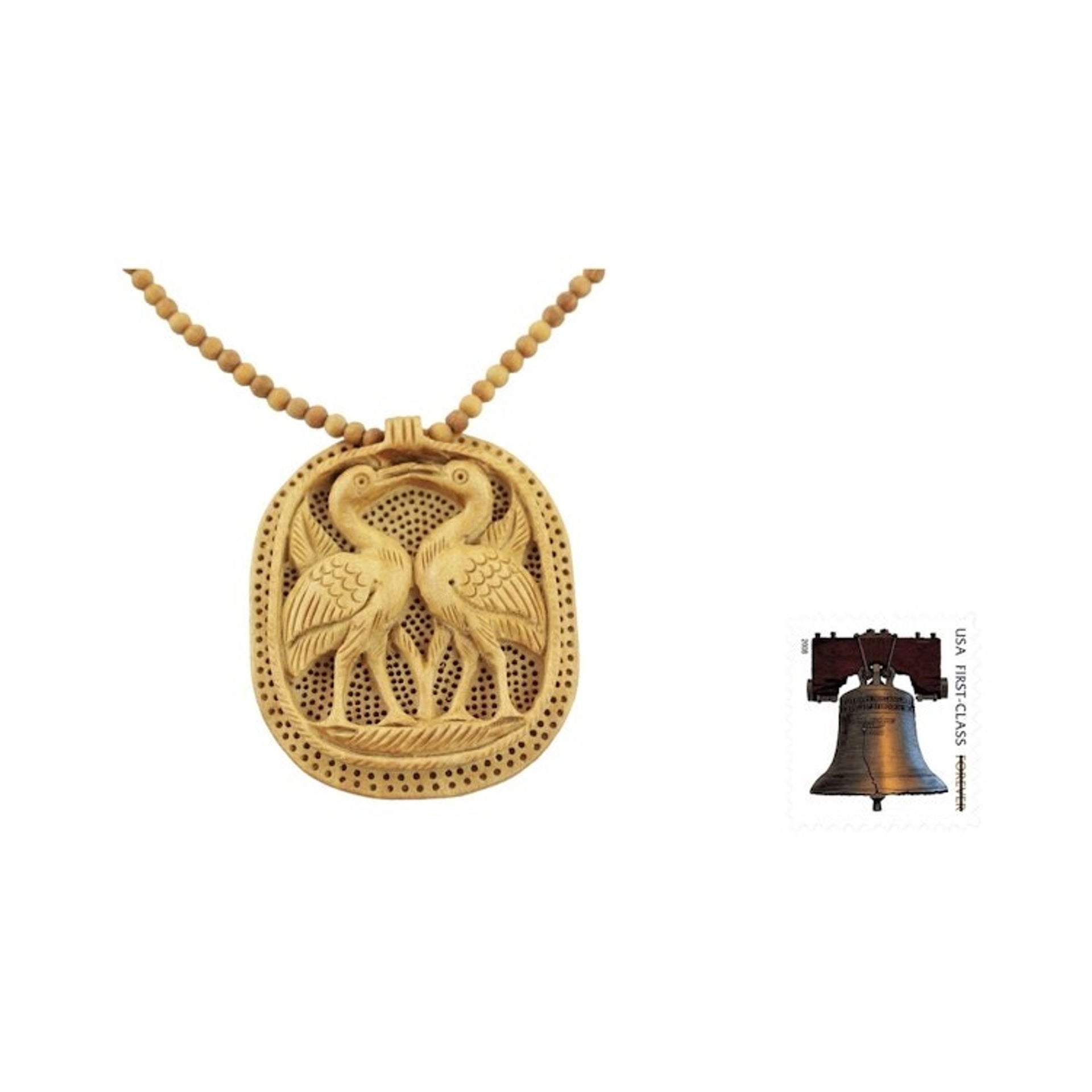 Wood pendant necklace 'Swan Kiss'