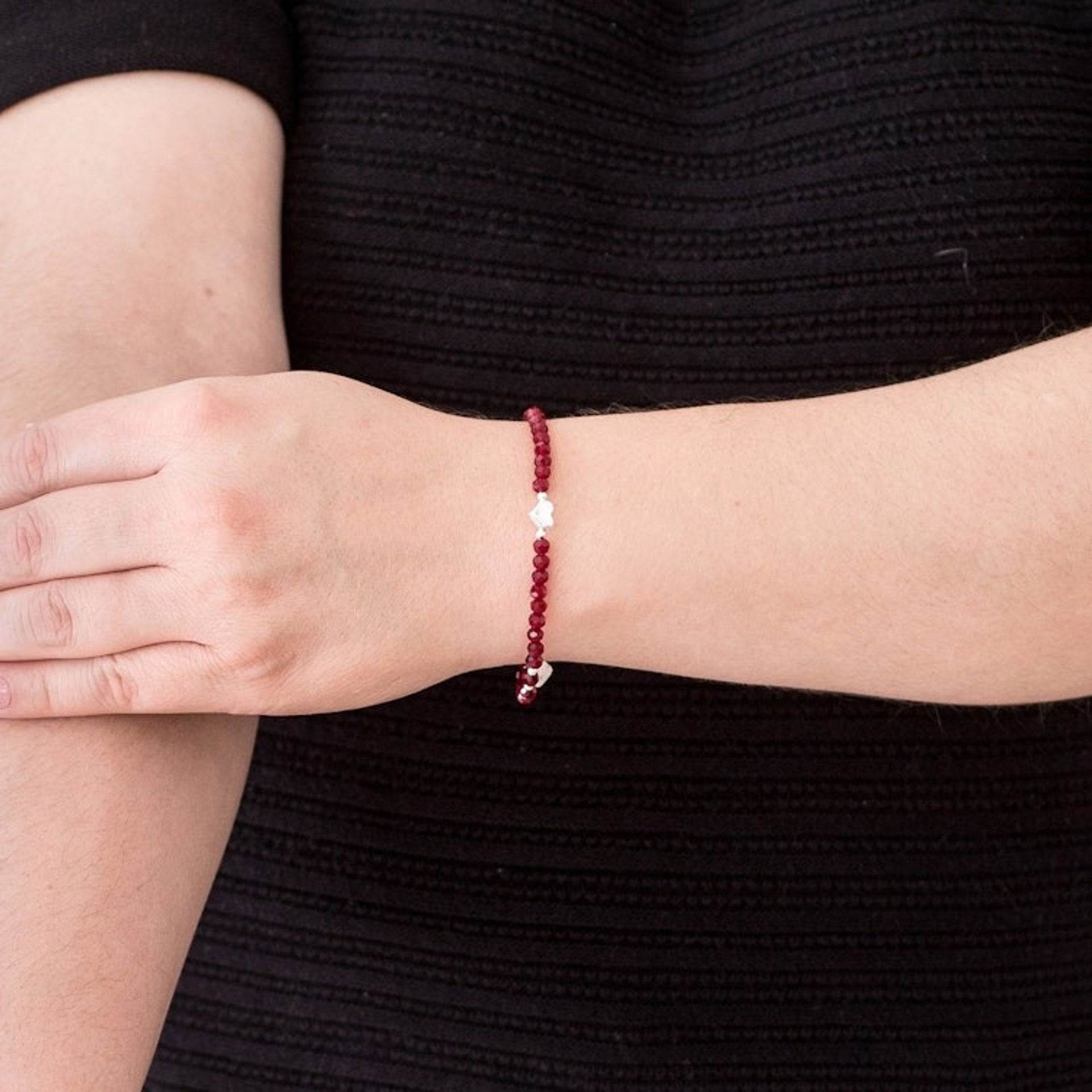 Red Crystal Beaded Bracelet with Silver Heart Pendant 'Love Sensations'