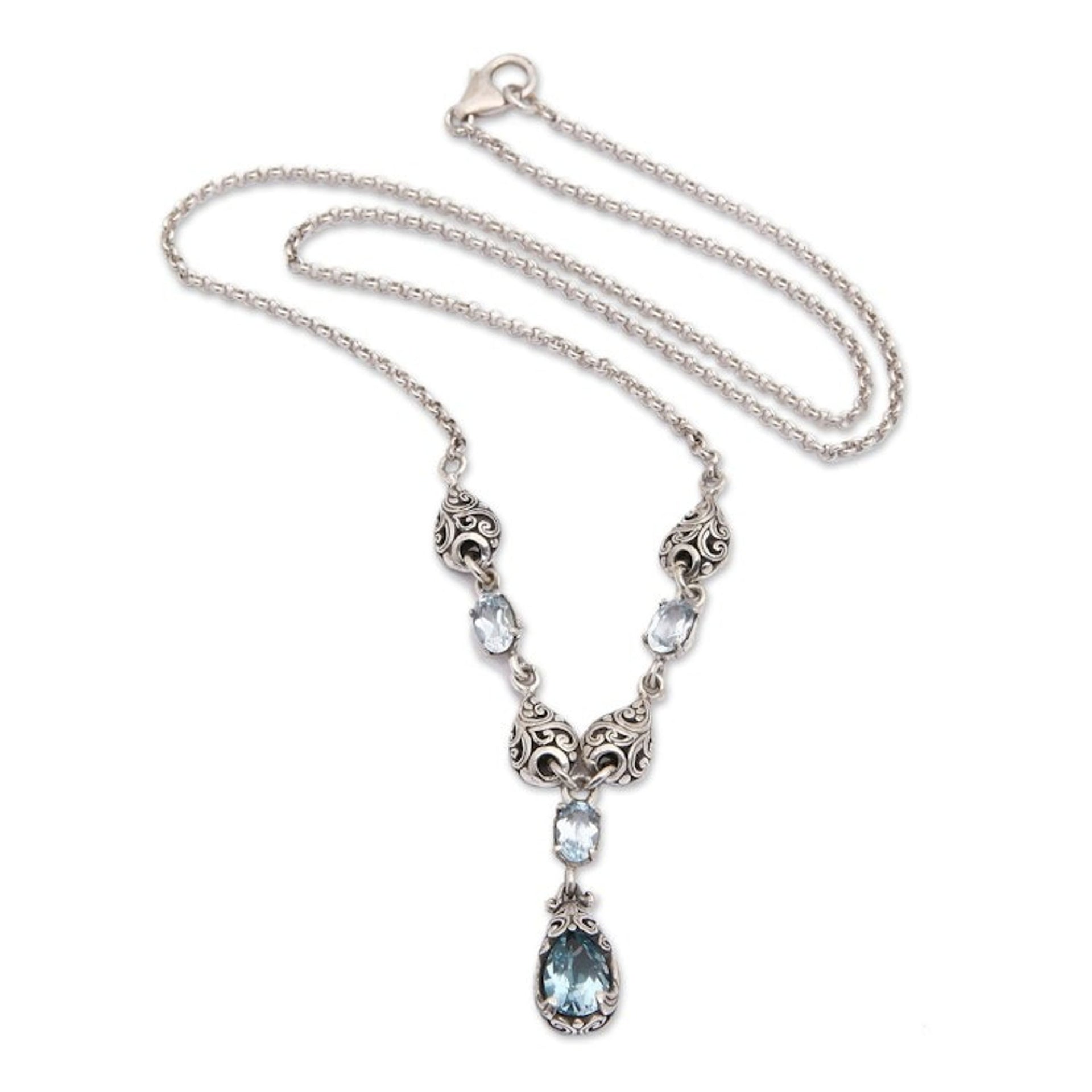 Classic Two-Carat Faceted Blue Topaz Pendant Necklace 'Loyal Essence'