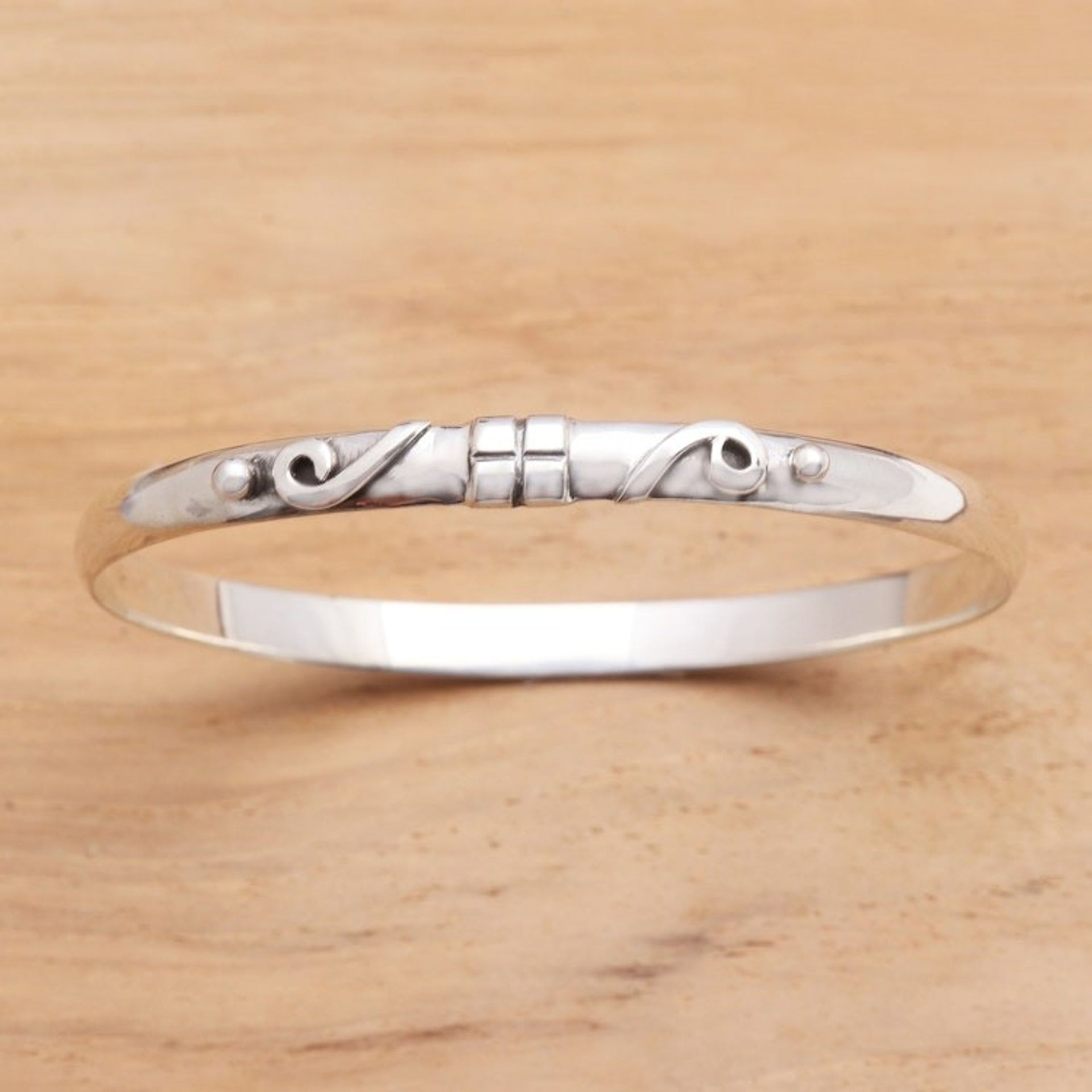 Ribbon Motif Sterling Silver Bangle Bracelet 'Wrap It Up'