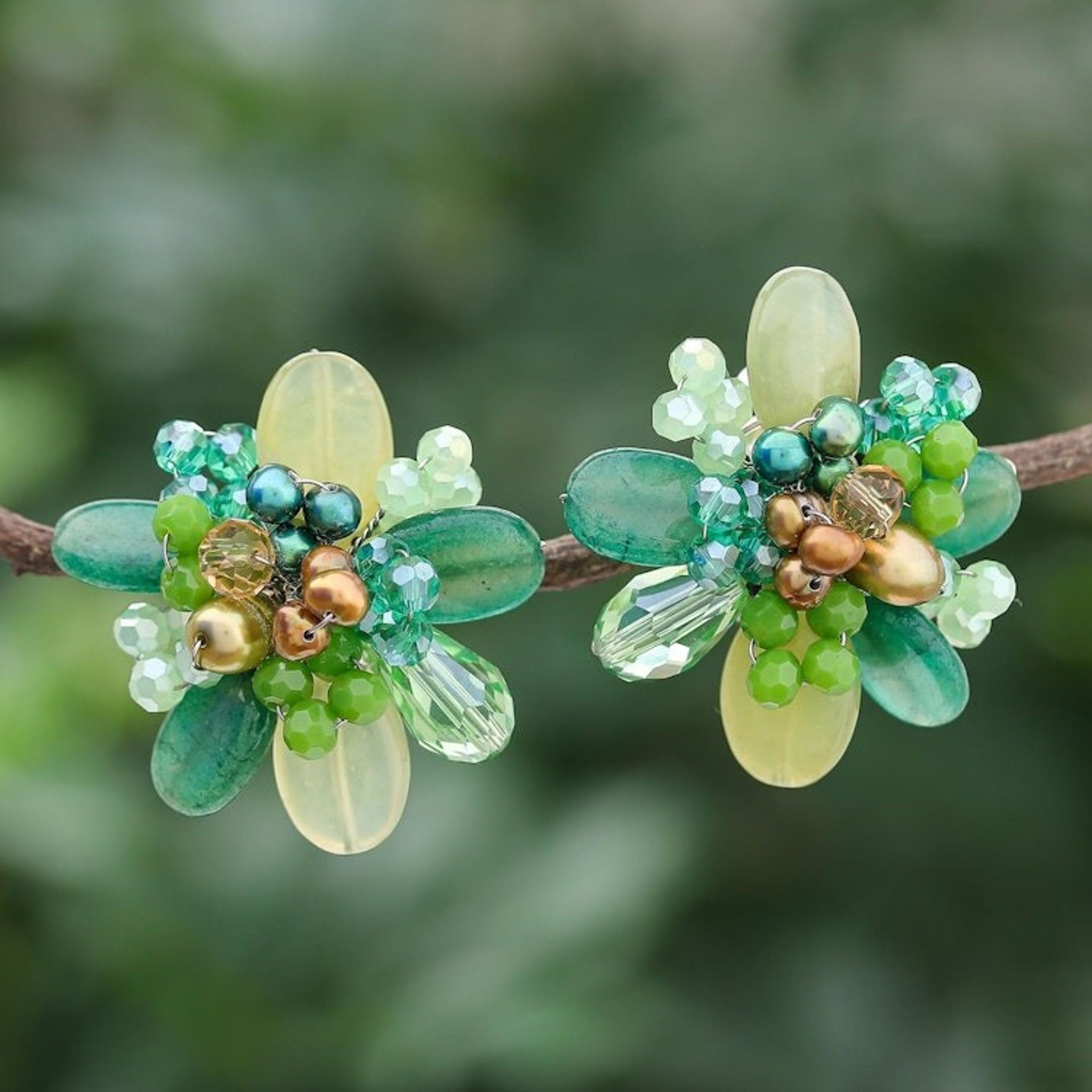 Quartz and Cultured Pearl Cluster Clip-On Earrings 'Solaris in Green'