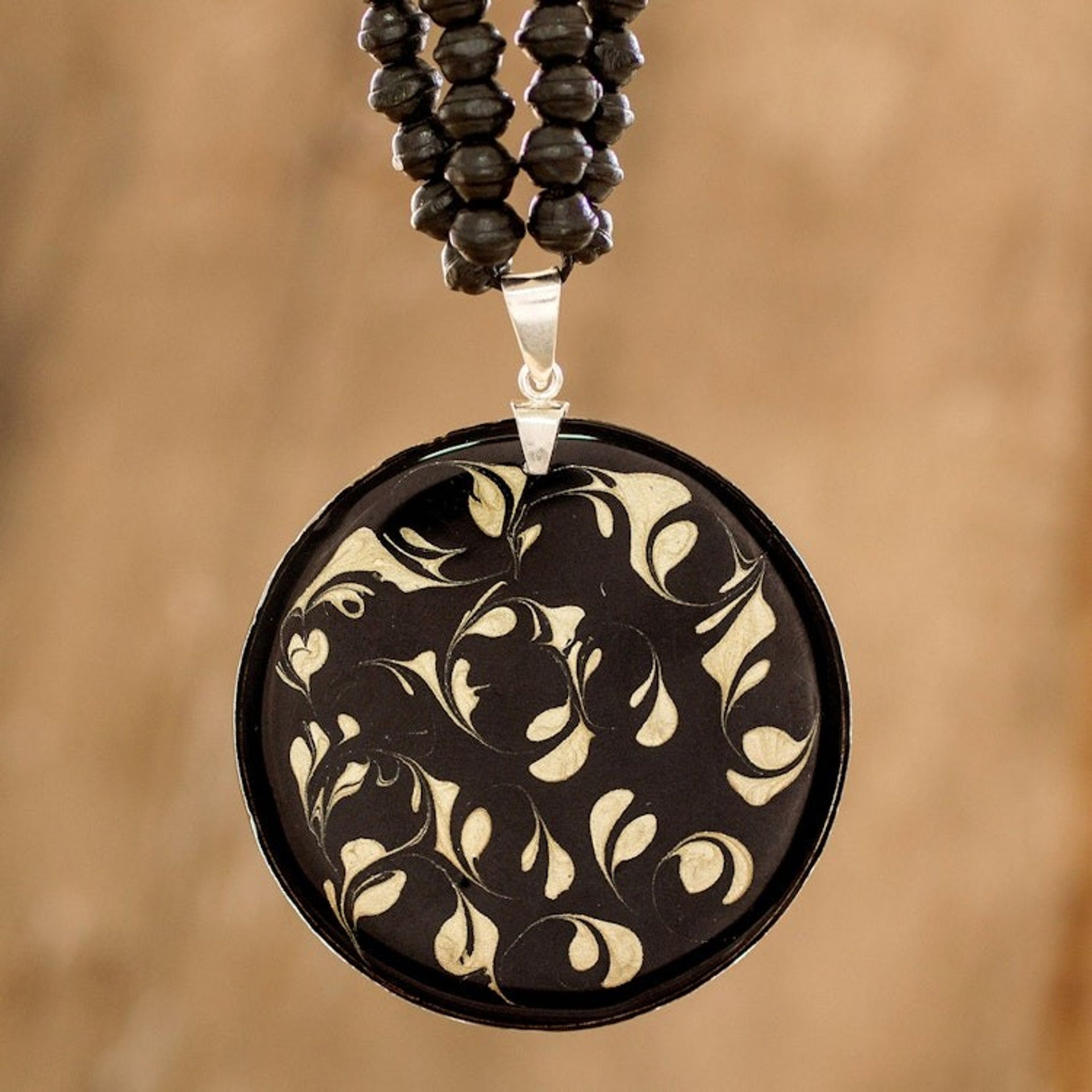 Flower Themed Art Glass Pendant Necklace from Costa Rica 'Bicolor Dream'