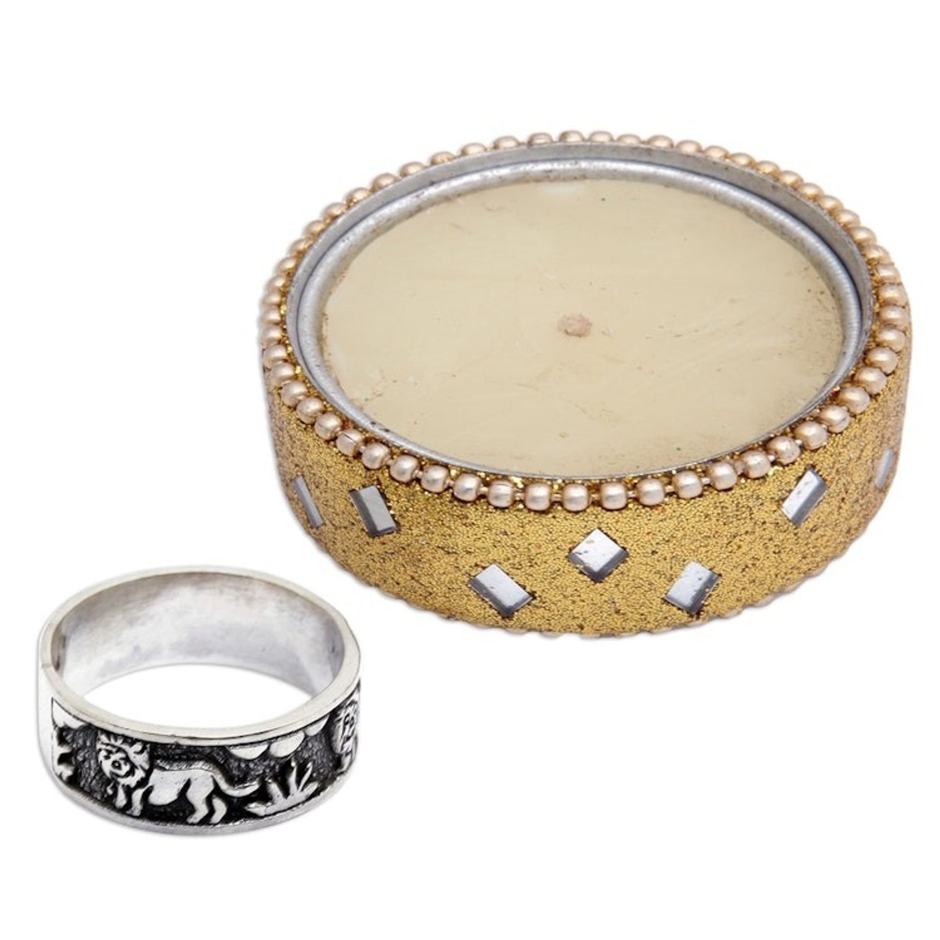 Lion-Themed Polished Sterling Silver Band Ring 'Lion Legend'