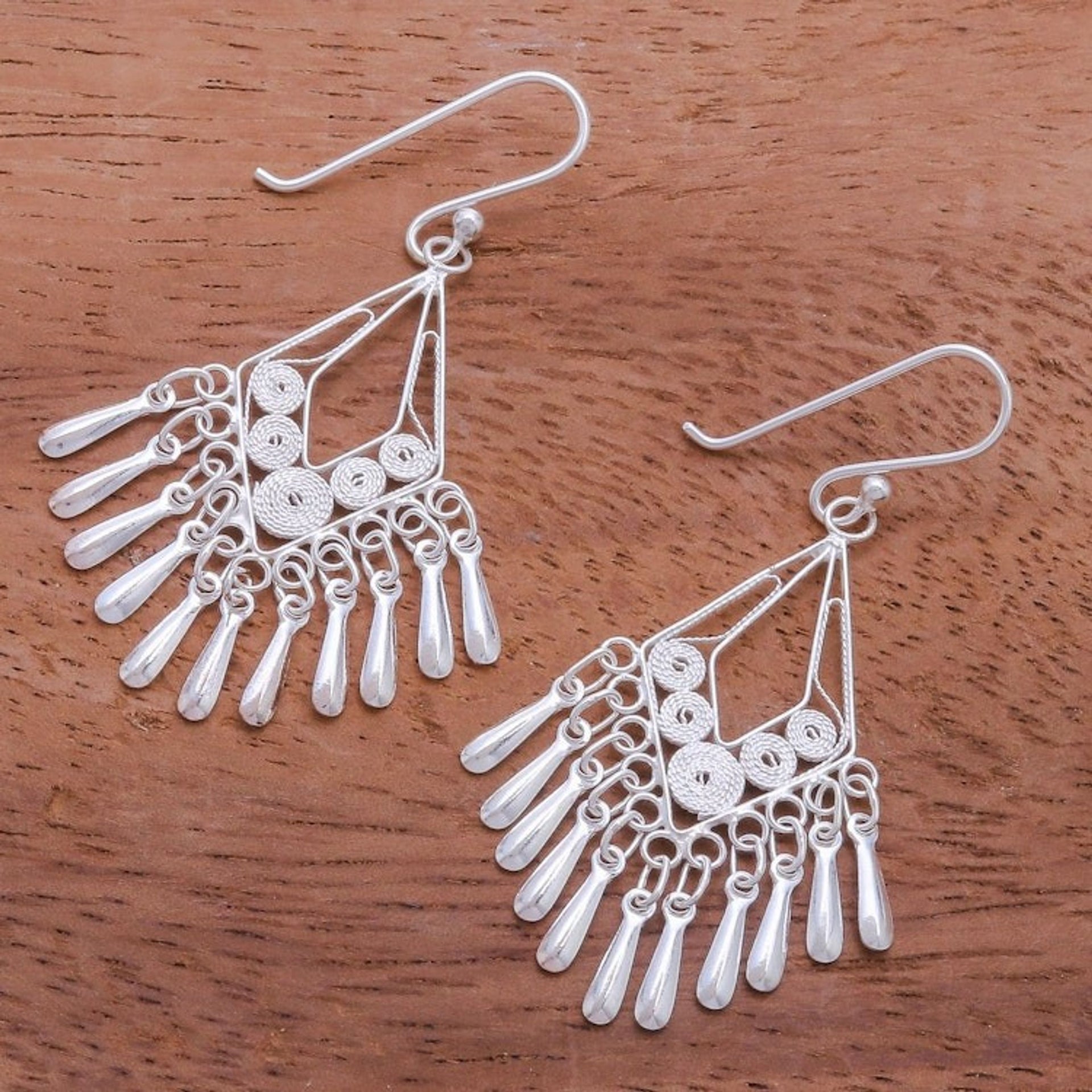 Diamond-Shaped Sterling Silver Filigree Chandelier Earrings 'Diamond Swing'