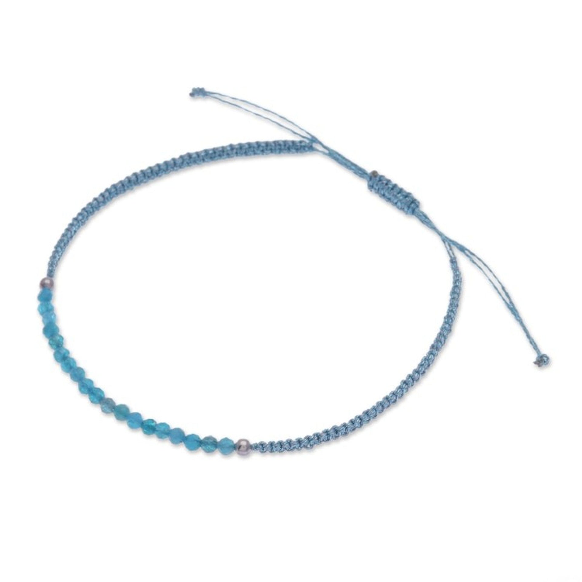 Adjustable Apatite Beaded Macrame Pendant Bracelet 'Sea Delicacy'