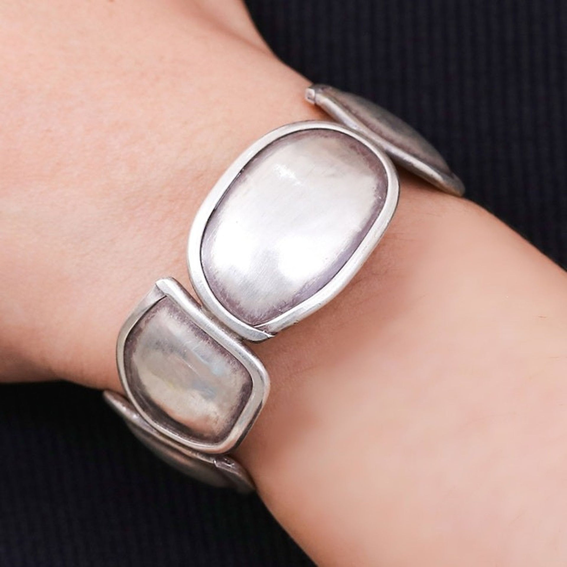 Modern Sterling Silver Cuff Bracelet in a Polished Finish 'Avant-Garde Sensations'
