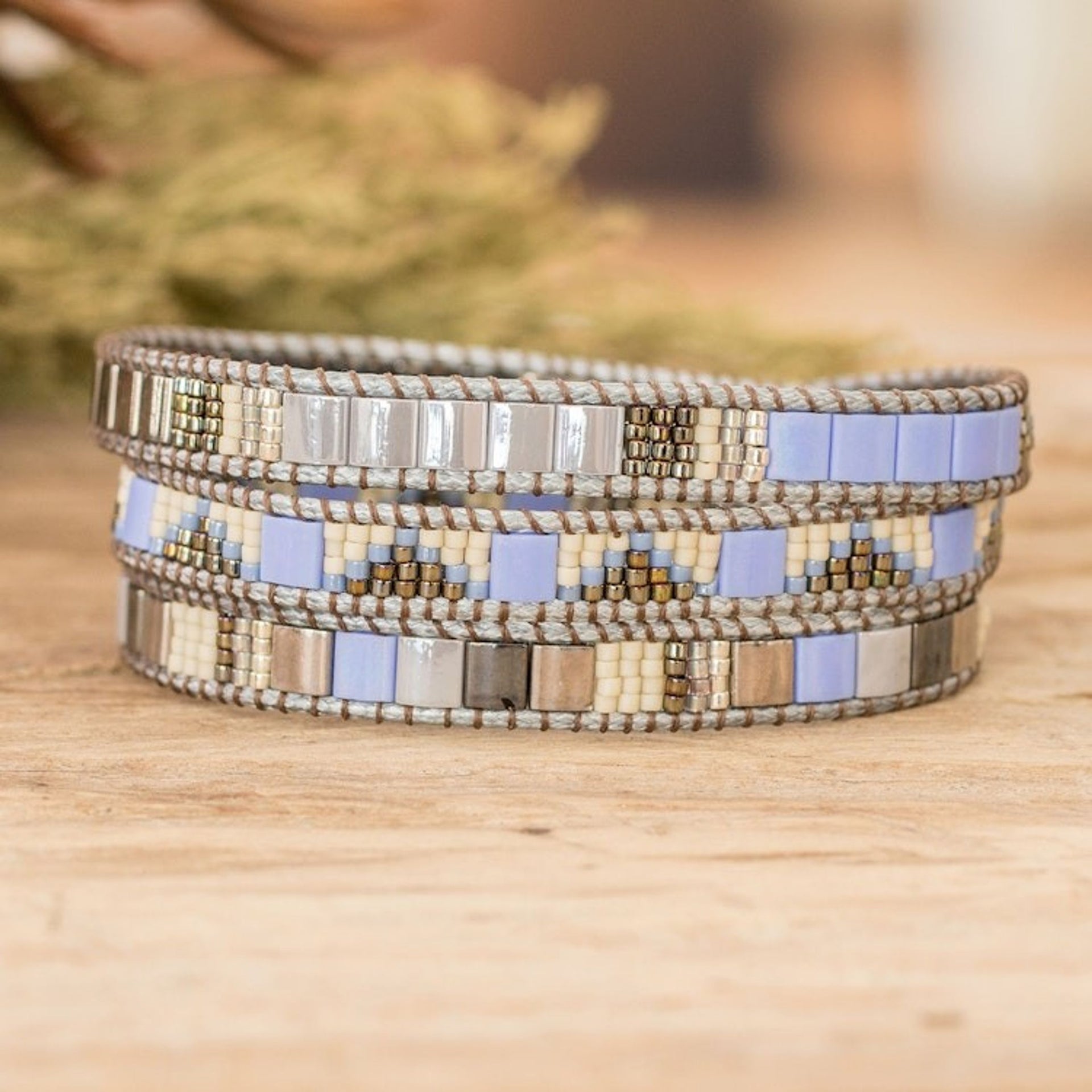 Handcrafted Grey Blue Beige Glass Beaded Wrap Bracelet 'Santa Fe in Grey'