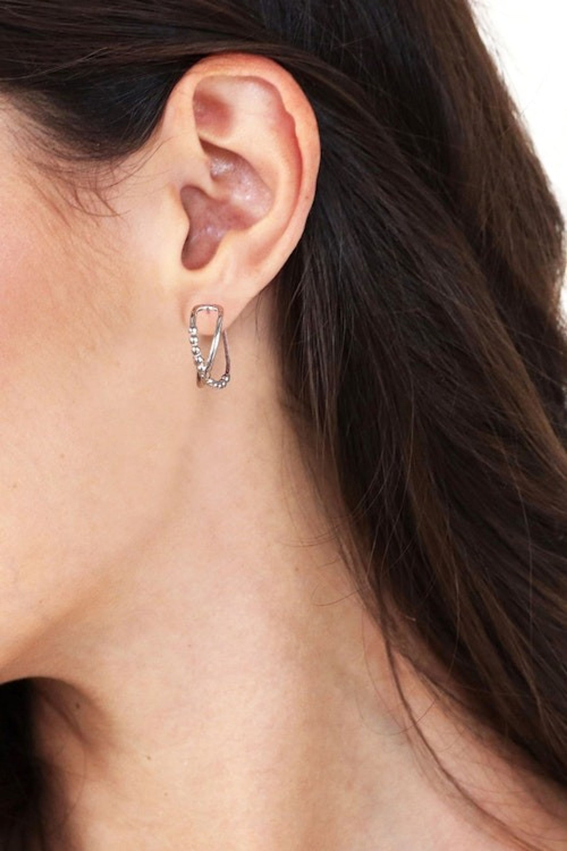 Modern Silver Half-Hoop Earrings with Twisted Design 'Twisted Flair'