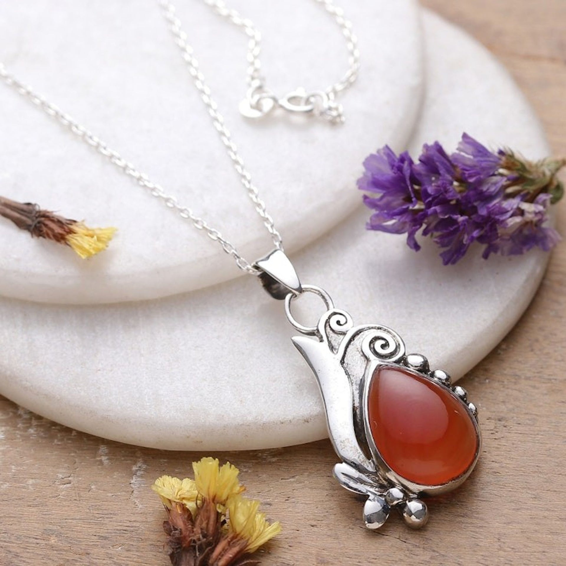 Classic Polished Sterling Silver Carnelian Pendant Necklace 'Grand Sunset'
