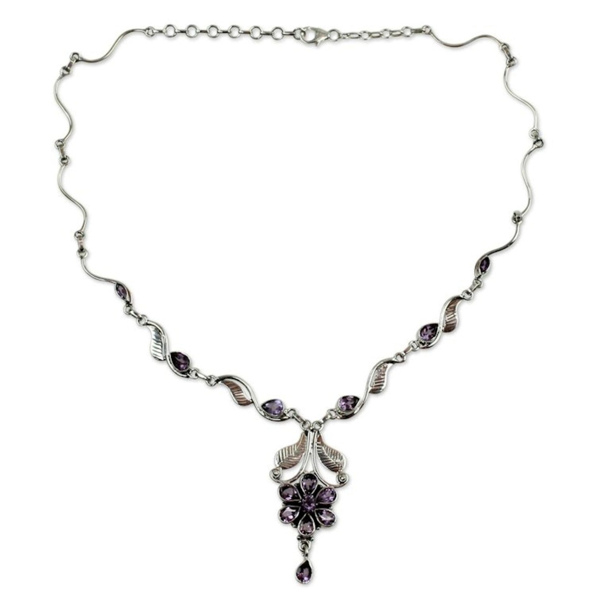 Amethyst flower necklace 'Blossoming Love'
