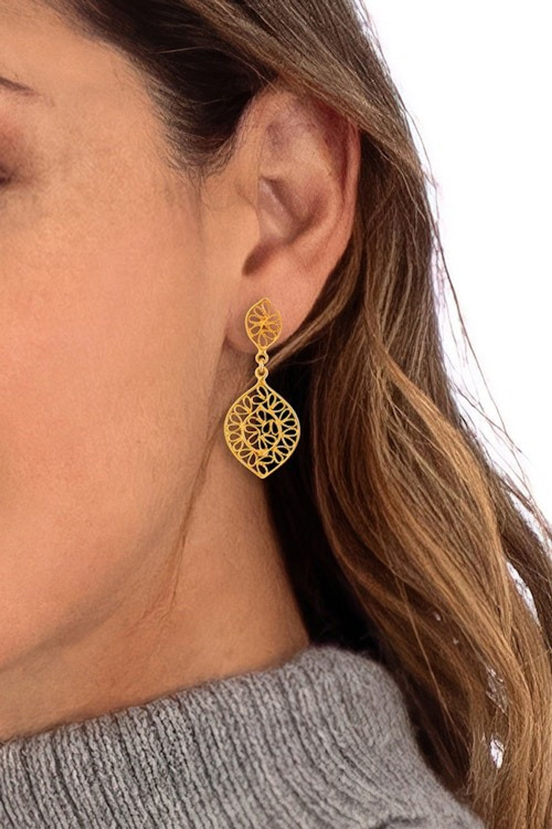 Leaf-Shaped Gold Plated Sterling Silver Filigree Earrings 'Drops of Autumn'