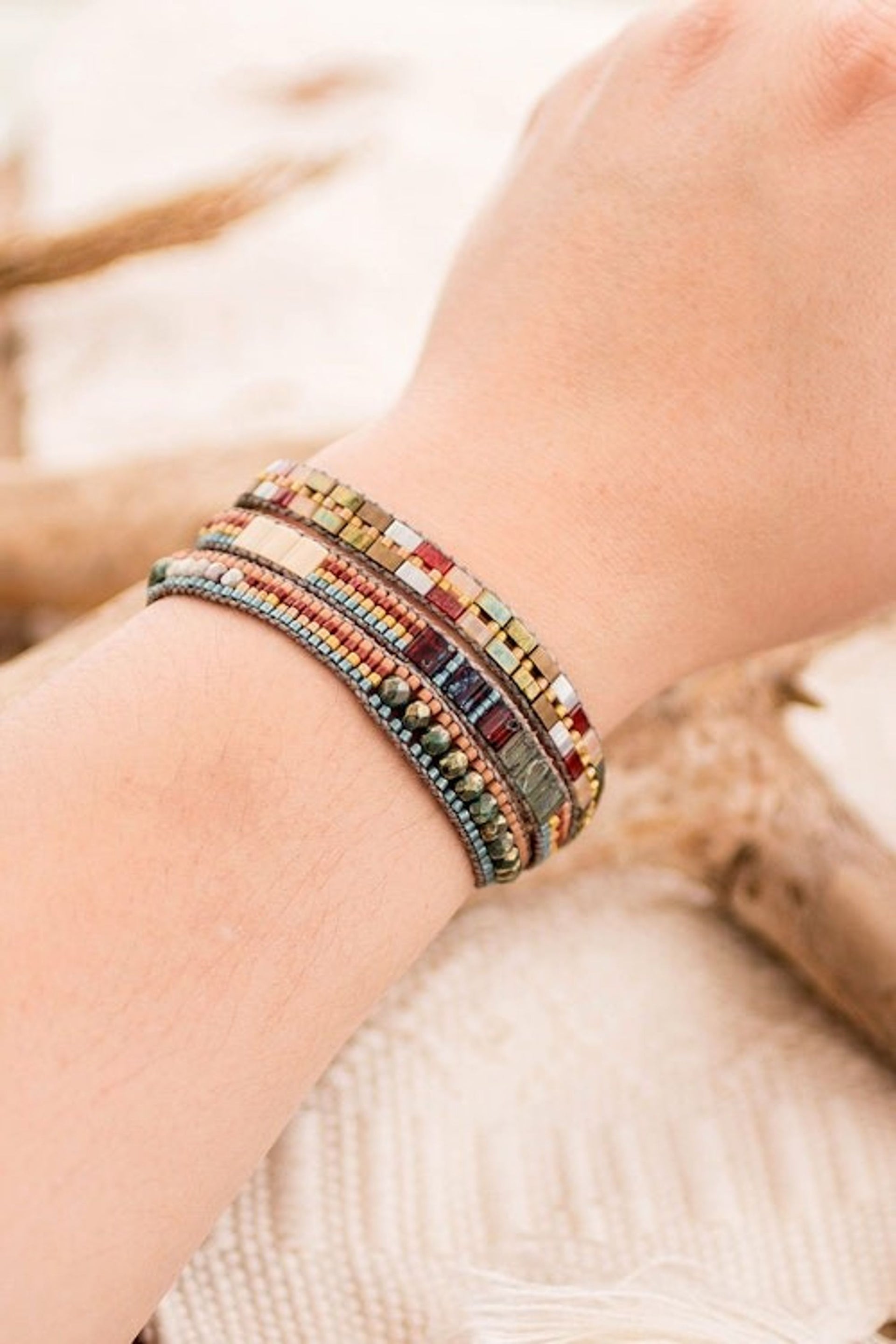 Handmade Multicolor Glass Beaded Strand Wristband Bracelet 'Solar Festival'