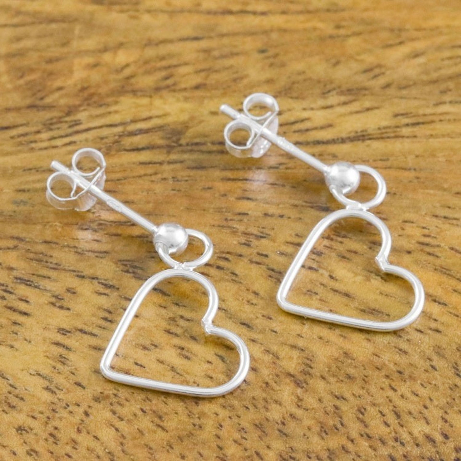 925 Sterling Silver Heart Shaped Frame Earrings 'Elegant Heart'