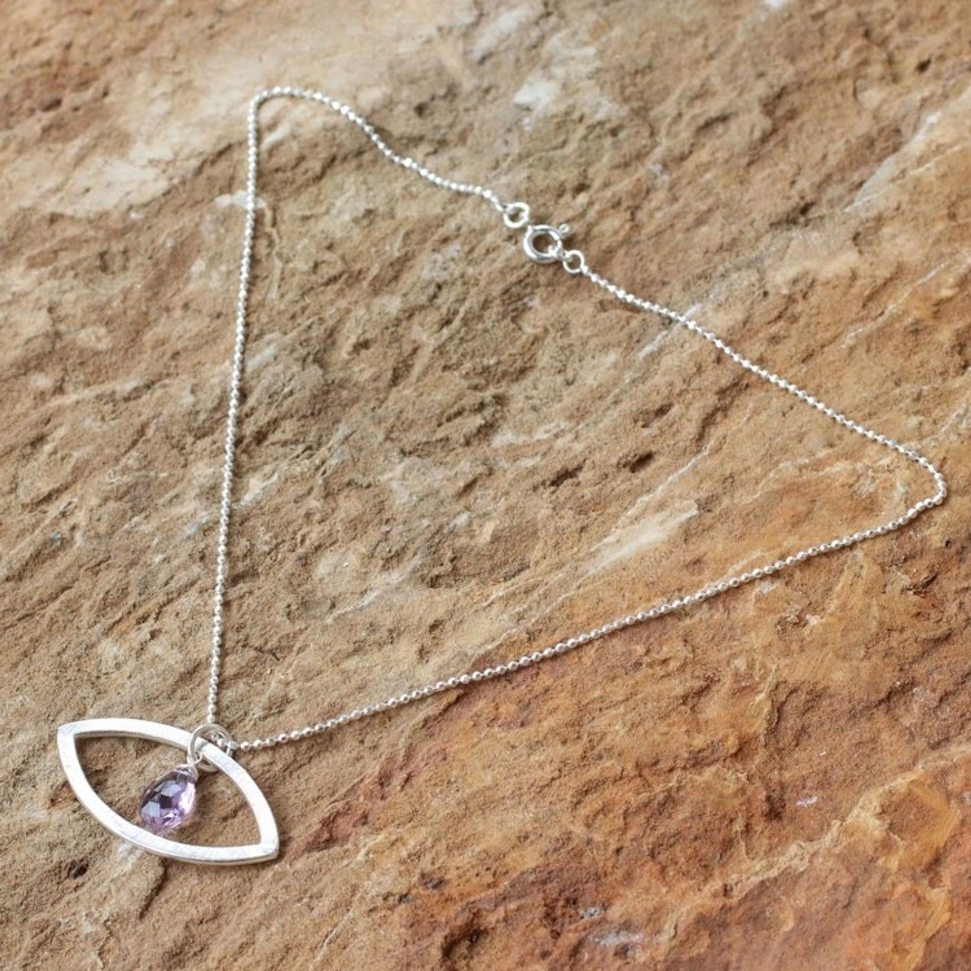 Amethyst pendant necklace 'Mystical Ellipse'