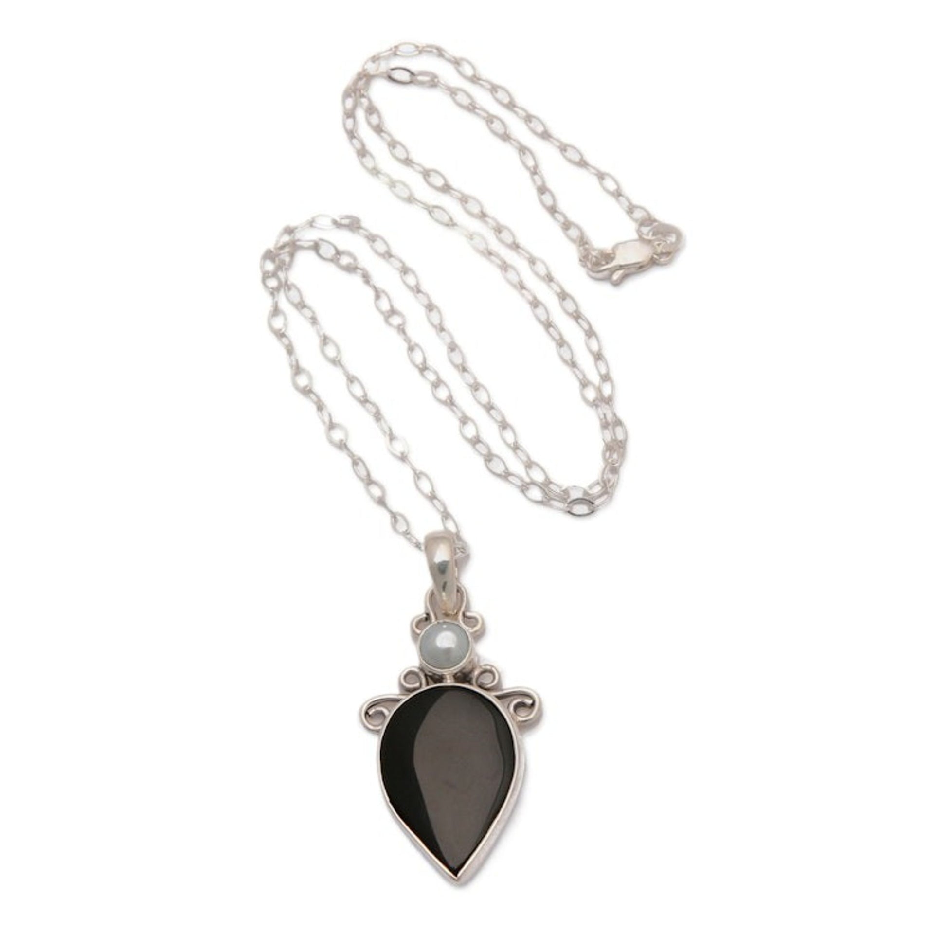 925 Silver Onyx Cultured Pearl Pendant Necklace from Bali 'Night and Day'