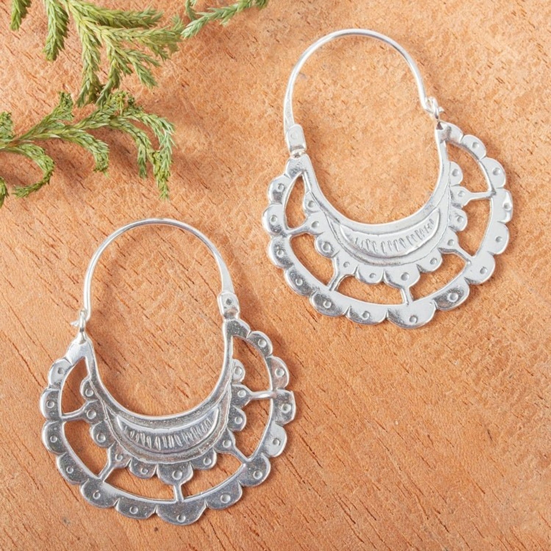 Victorian-Style Sterling Silver Hoop Earrings 'Eastlake'