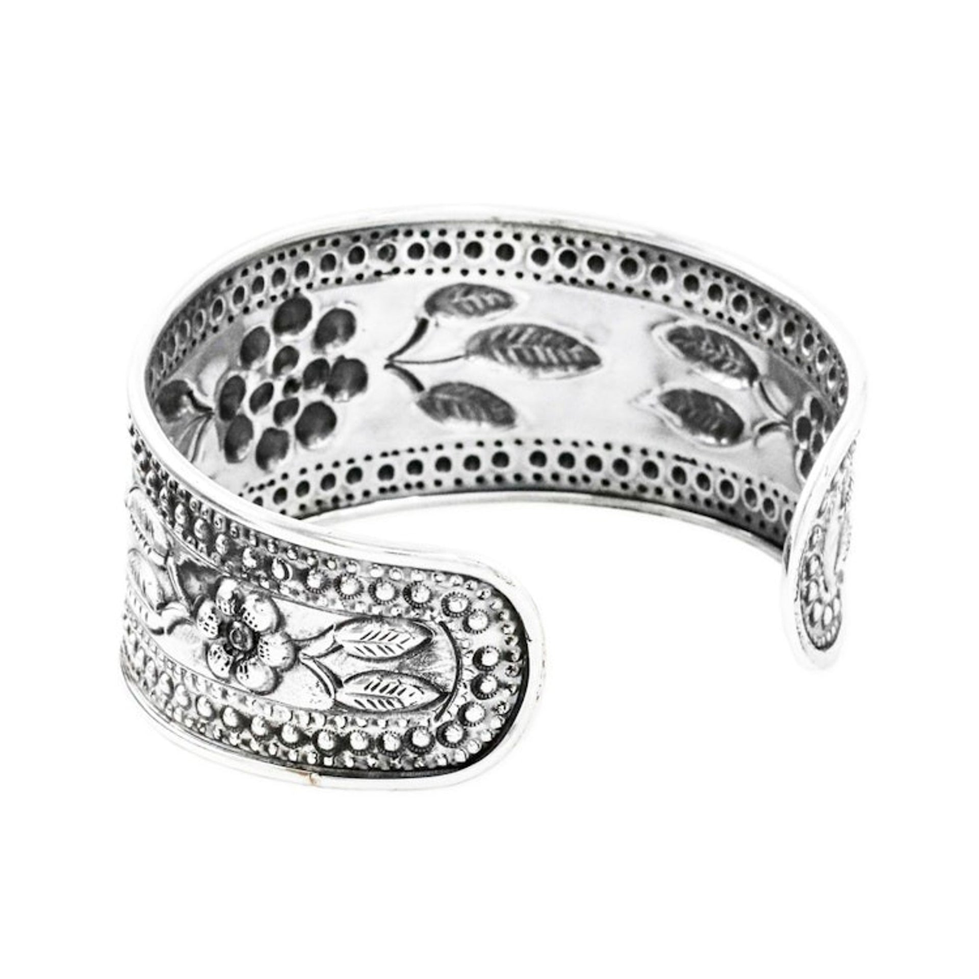 Handmade Sterling Silver Floral Cuff Bracelet from Thailand 'Pleasure in Paradise'