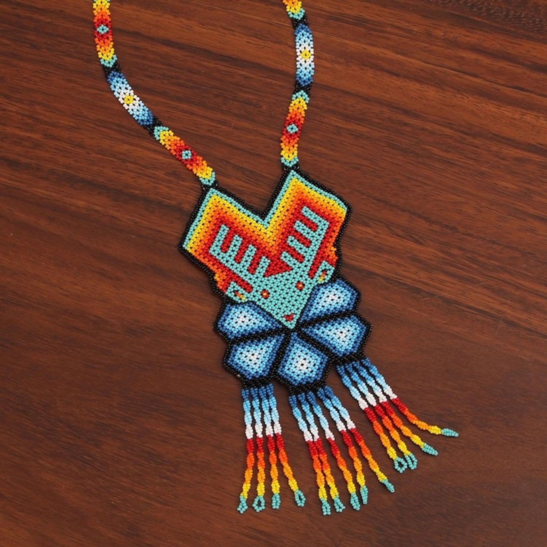 Colorful Deer-Themed Glass Beaded Pendant Necklace 'Splendorous Deer'