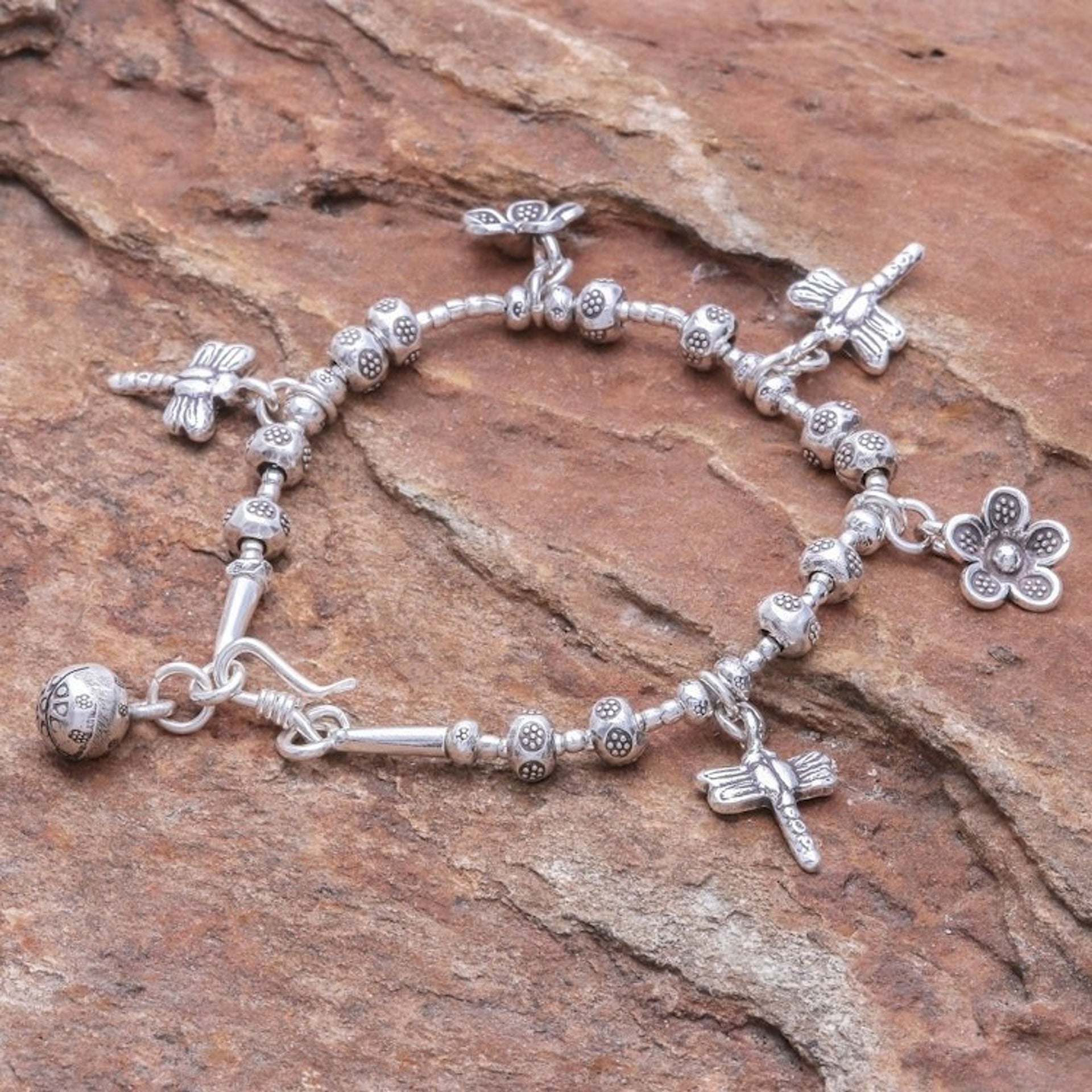 Dragonfly-Themed Karen Silver Beaded Charm Bracelet 'Dragonfly Daisies'