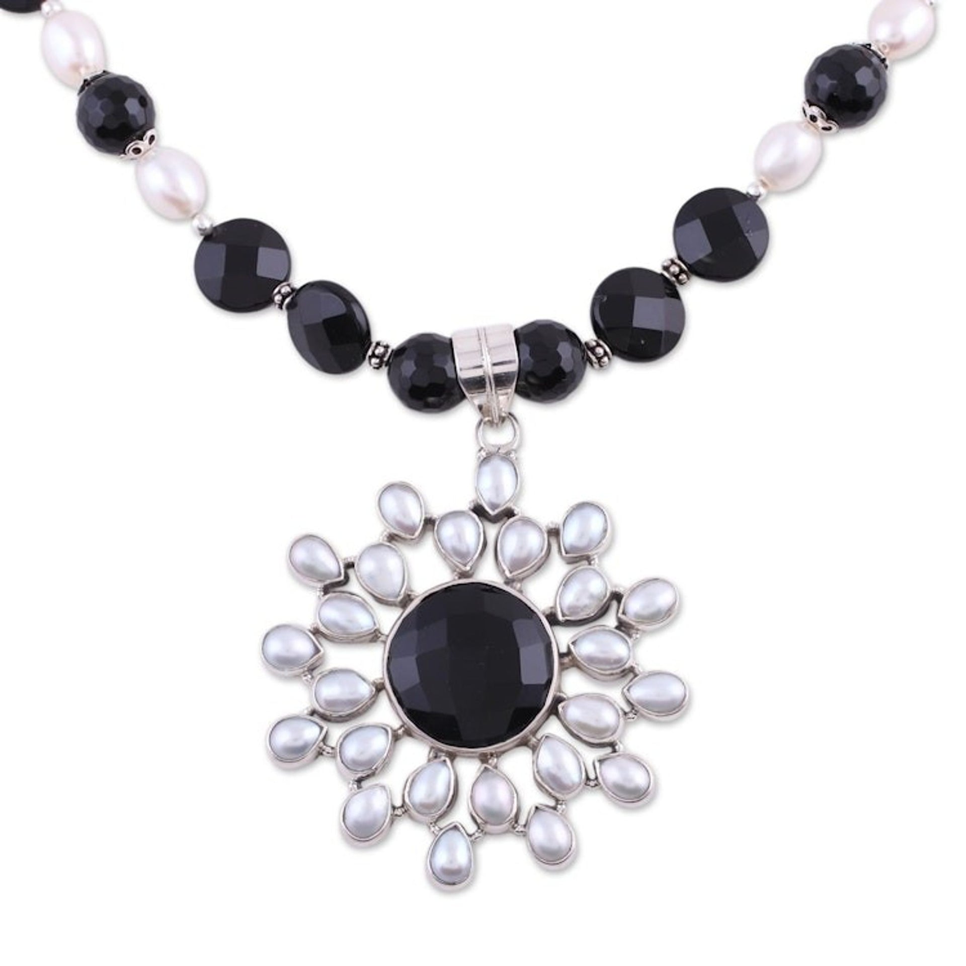 Artisan Crafted Sterling Silver Pearl and Onyx Necklace 'Facets'