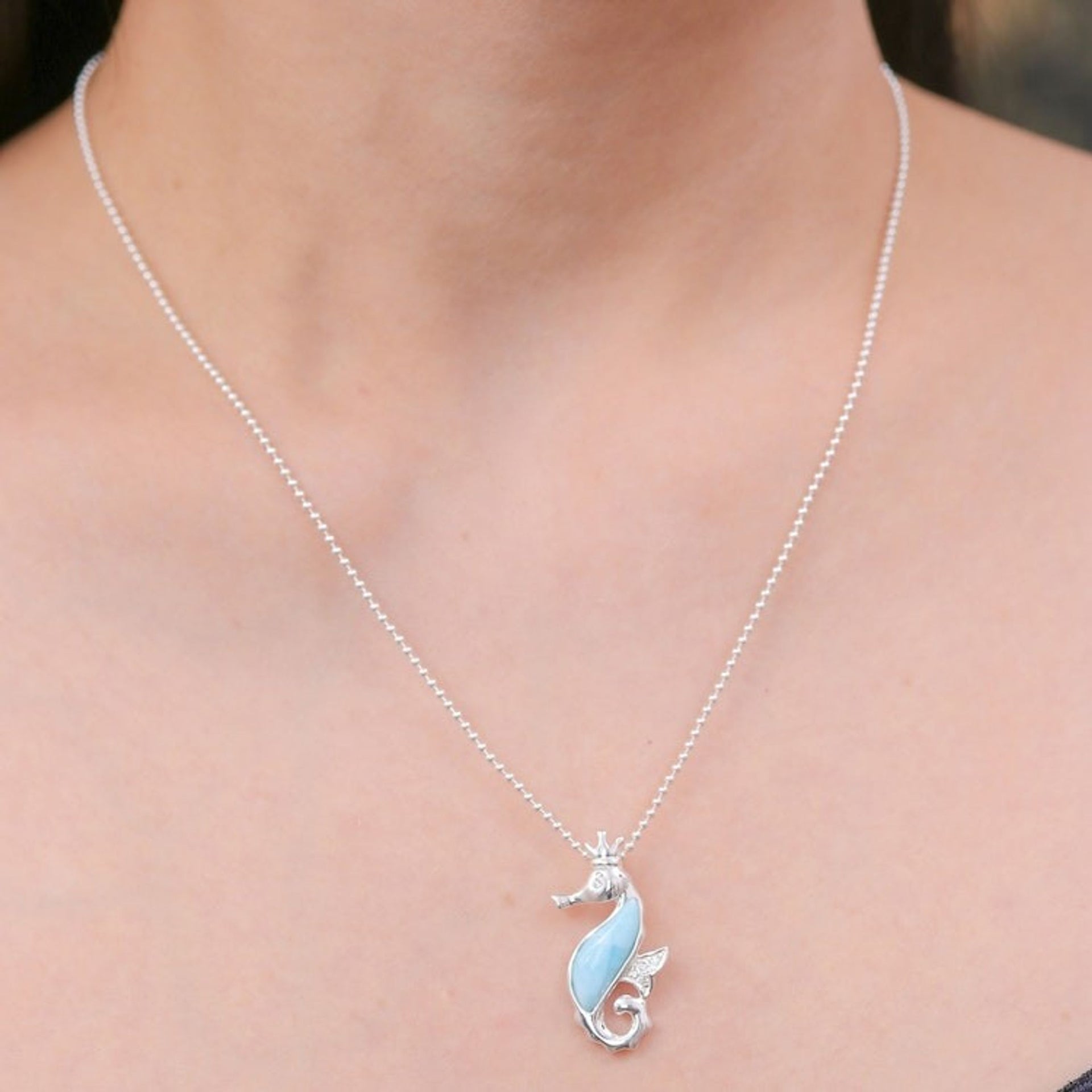 Larimar Cubic Zirconia Silver Seahorse Pendant Necklace 'Seahorse Sparkle'