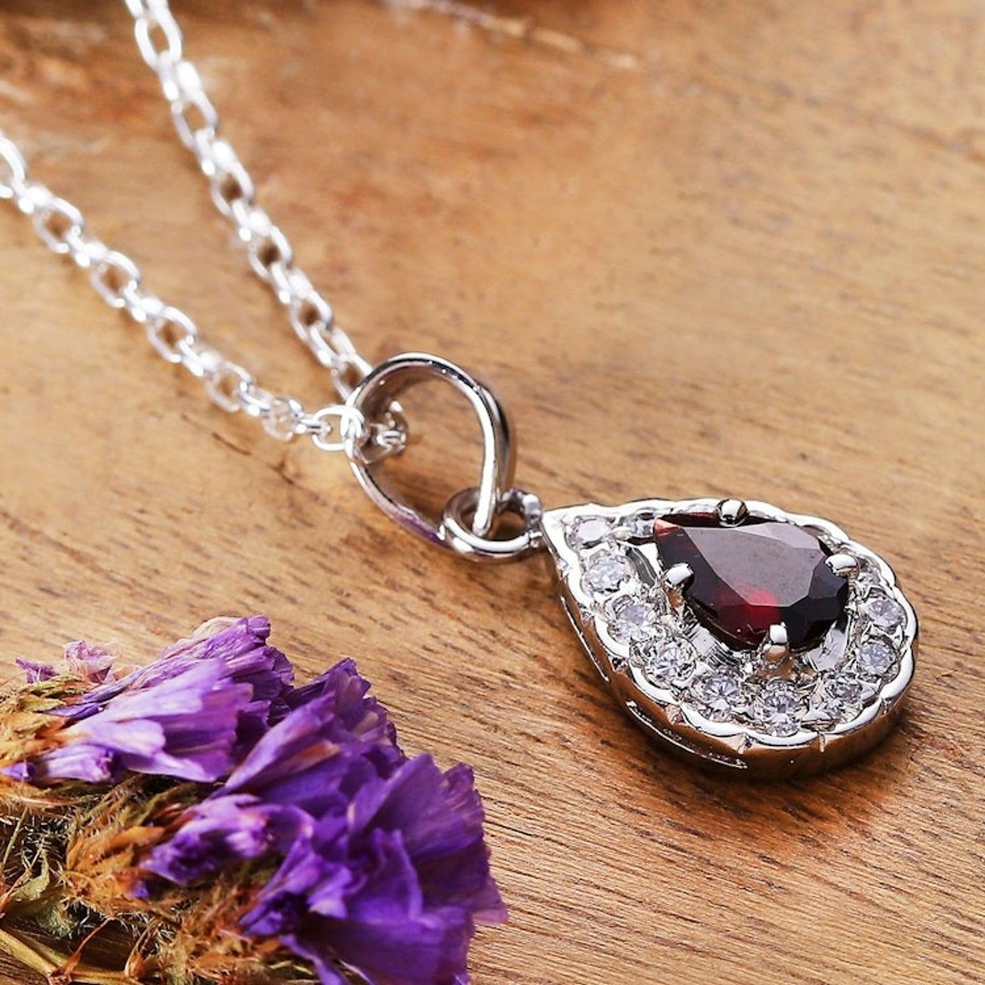 Romantic Natural 1-Carat Drop-Shaped Garnet Pendant Necklace 'Tear of Romance'