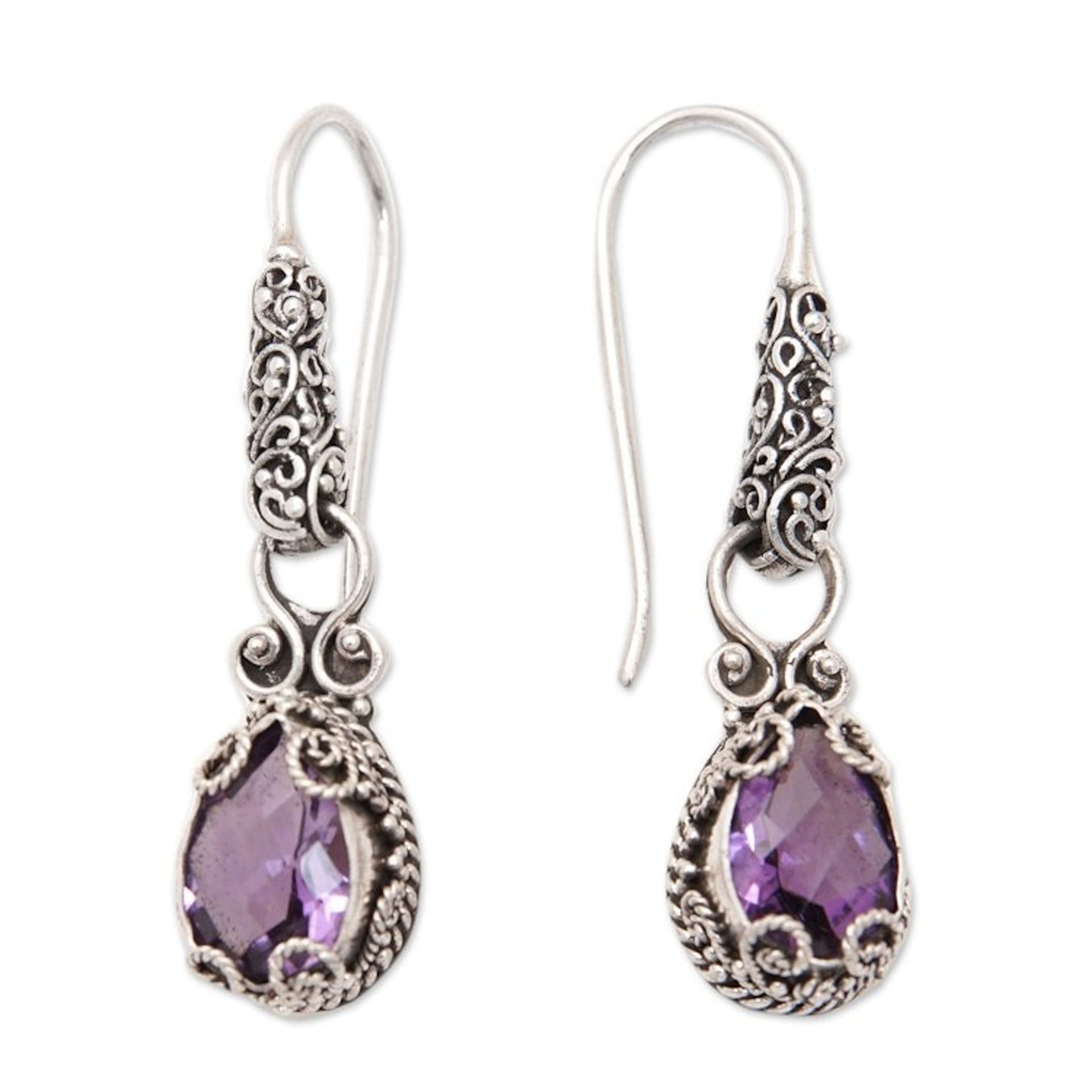 Amethyst Silver Dangle Earrings with Intricate Engravings 'Exquisite Purple'