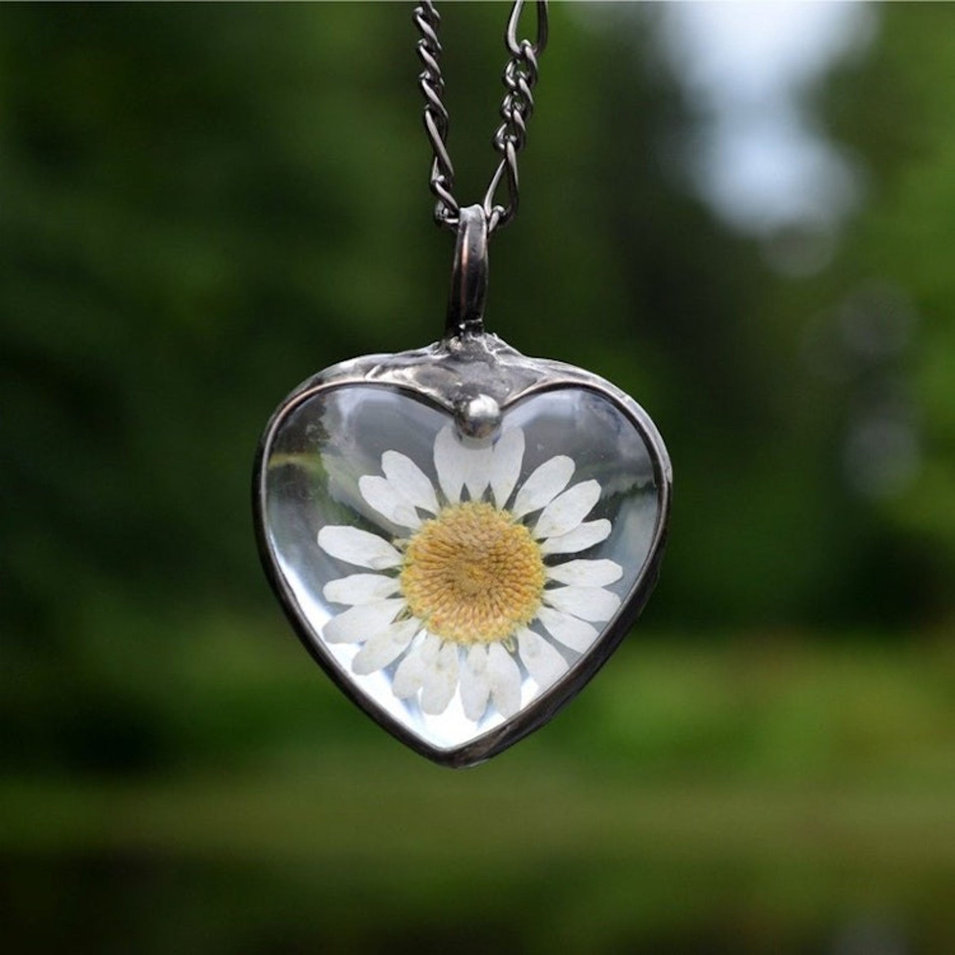 Real Pressed Flower Daisy Pendant Necklace for Women, Stained Glass Jewelry