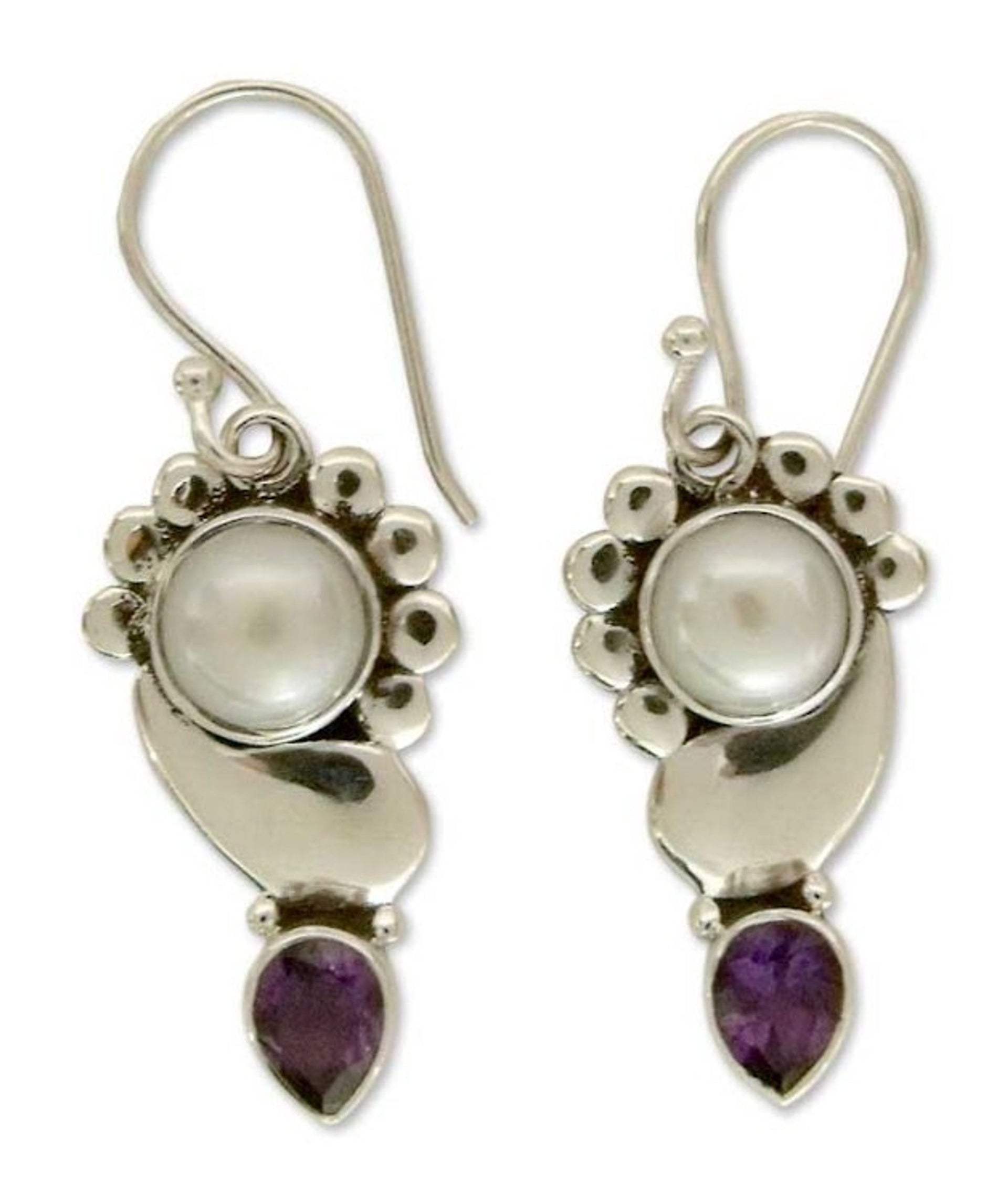 Pearl Earrings with Amethyst and Sterling Silver from India 'Rajasthan Glory'