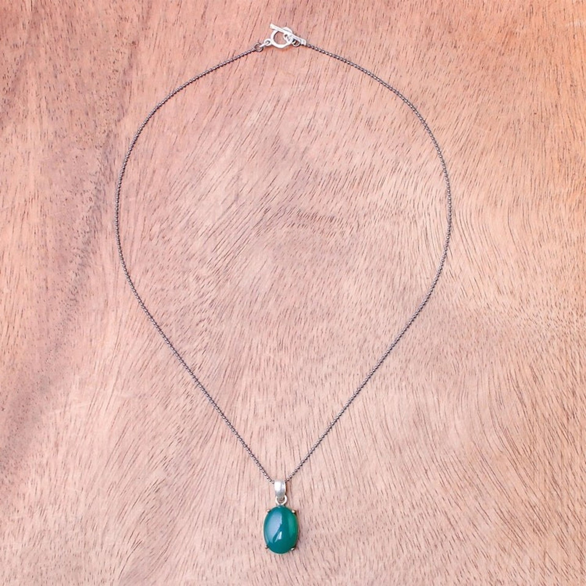Green Onyx Oval and Sterling Silver Pendant Necklace 'Shamrock Pool'