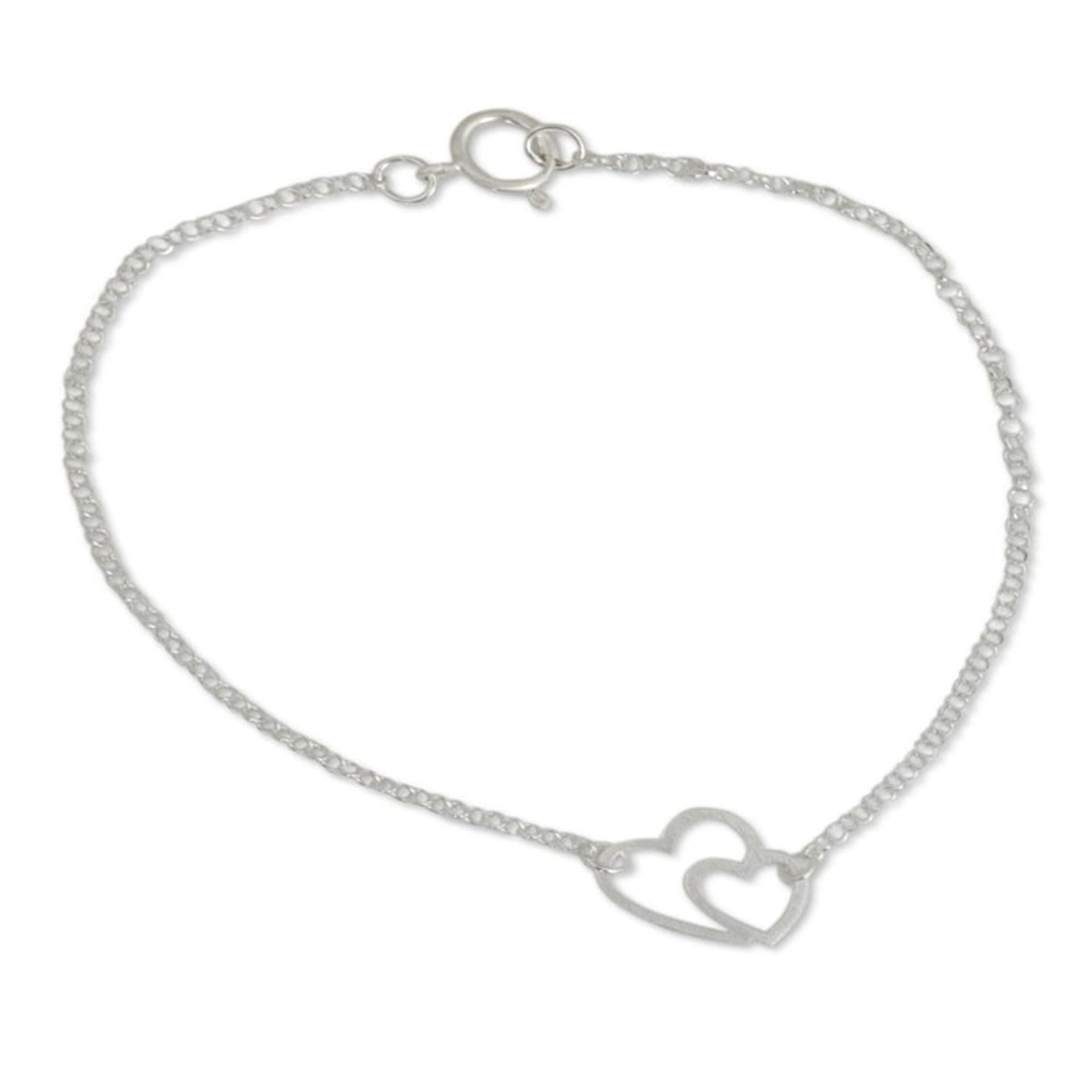Sterling silver heart bracelet 'Love Unites'