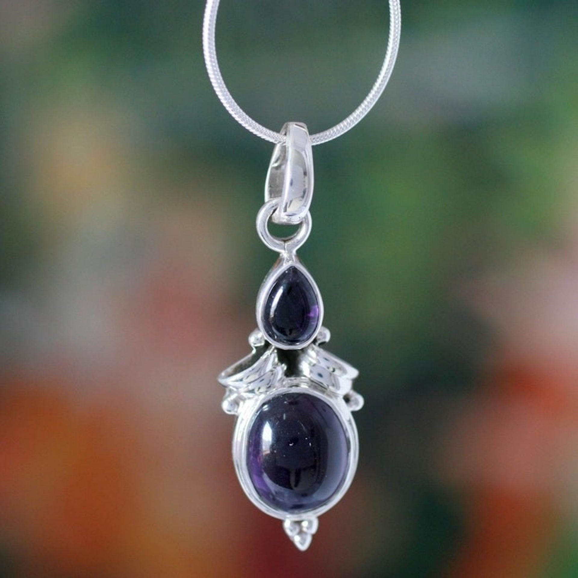 Amethyst pendant necklace 'Mumbai Lilac'