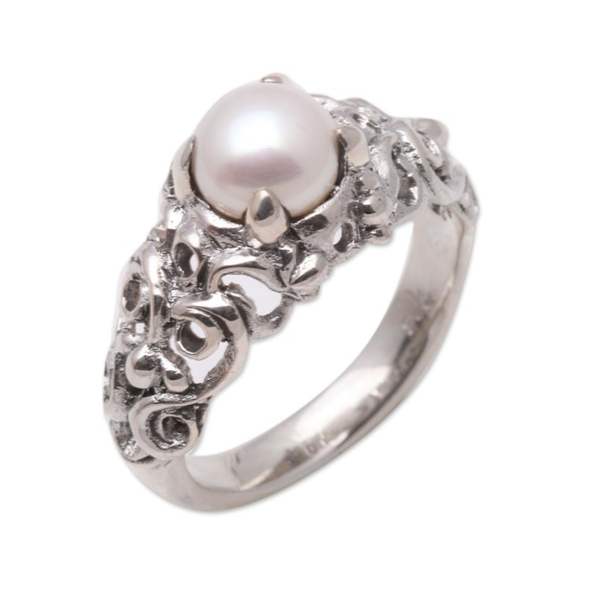 Hand Made Sterling Silver and Pearl Ring 'Majesty'