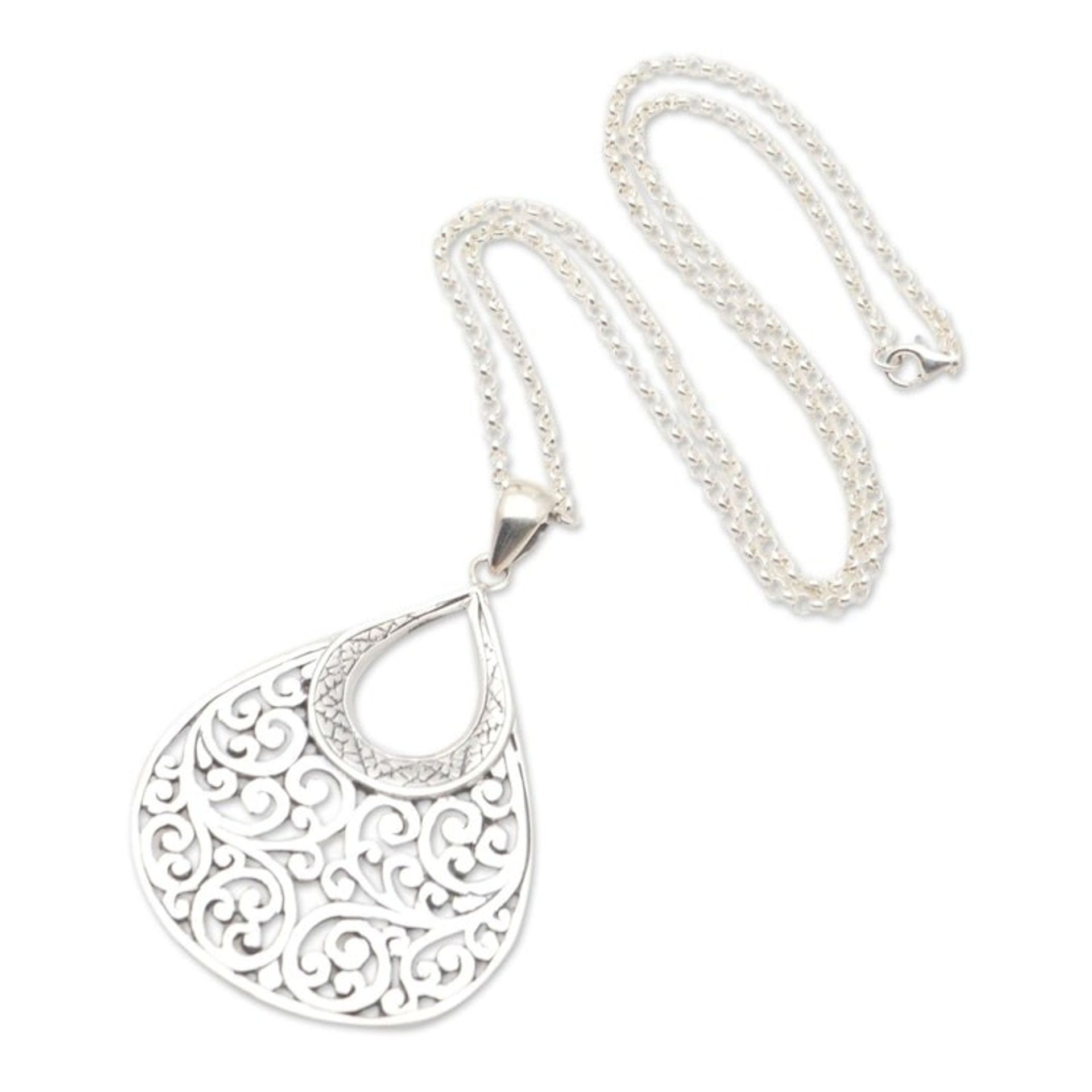 Hand Crafted Sterling Silver Pendant Necklace 'Dazzling Designs'