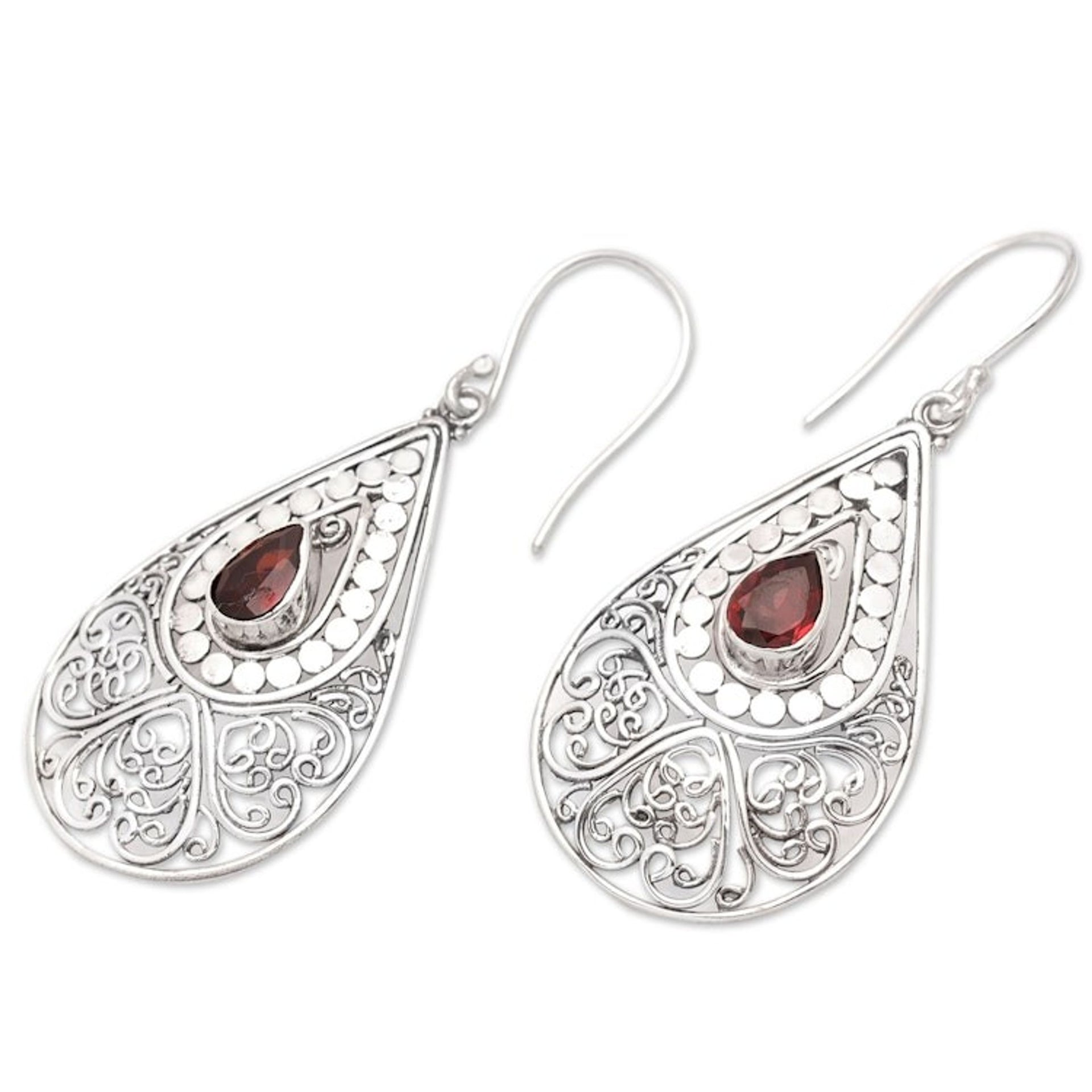 Natural Garnet and Sterling Silver Dangle Earrings from Bali 'Crimson Feeling'