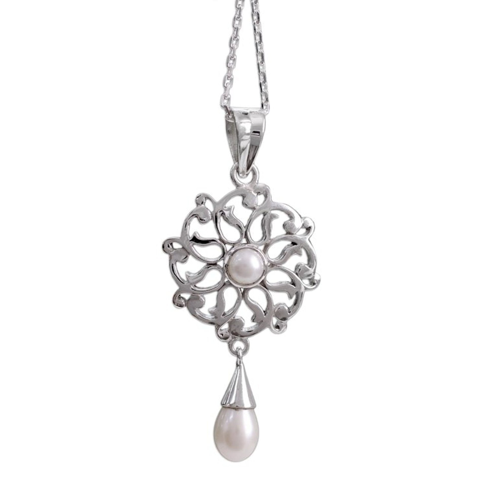 Pendant Necklace with Cultured White Pearls and 925 Silver 'Chakra Mandala'